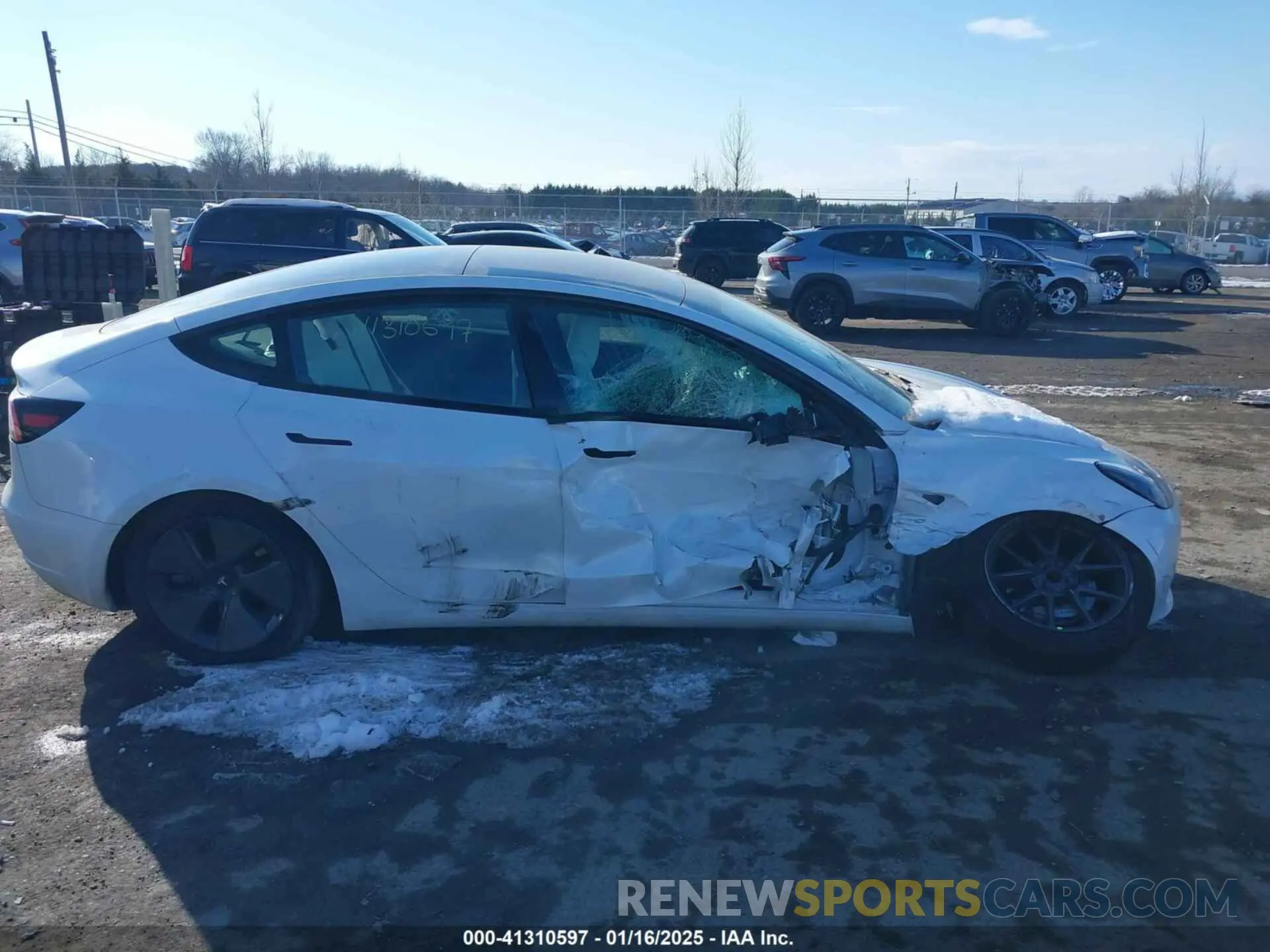 13 Фотография поврежденного автомобиля 5YJ3E1EA4PF505850 TESLA MODEL 3 2023