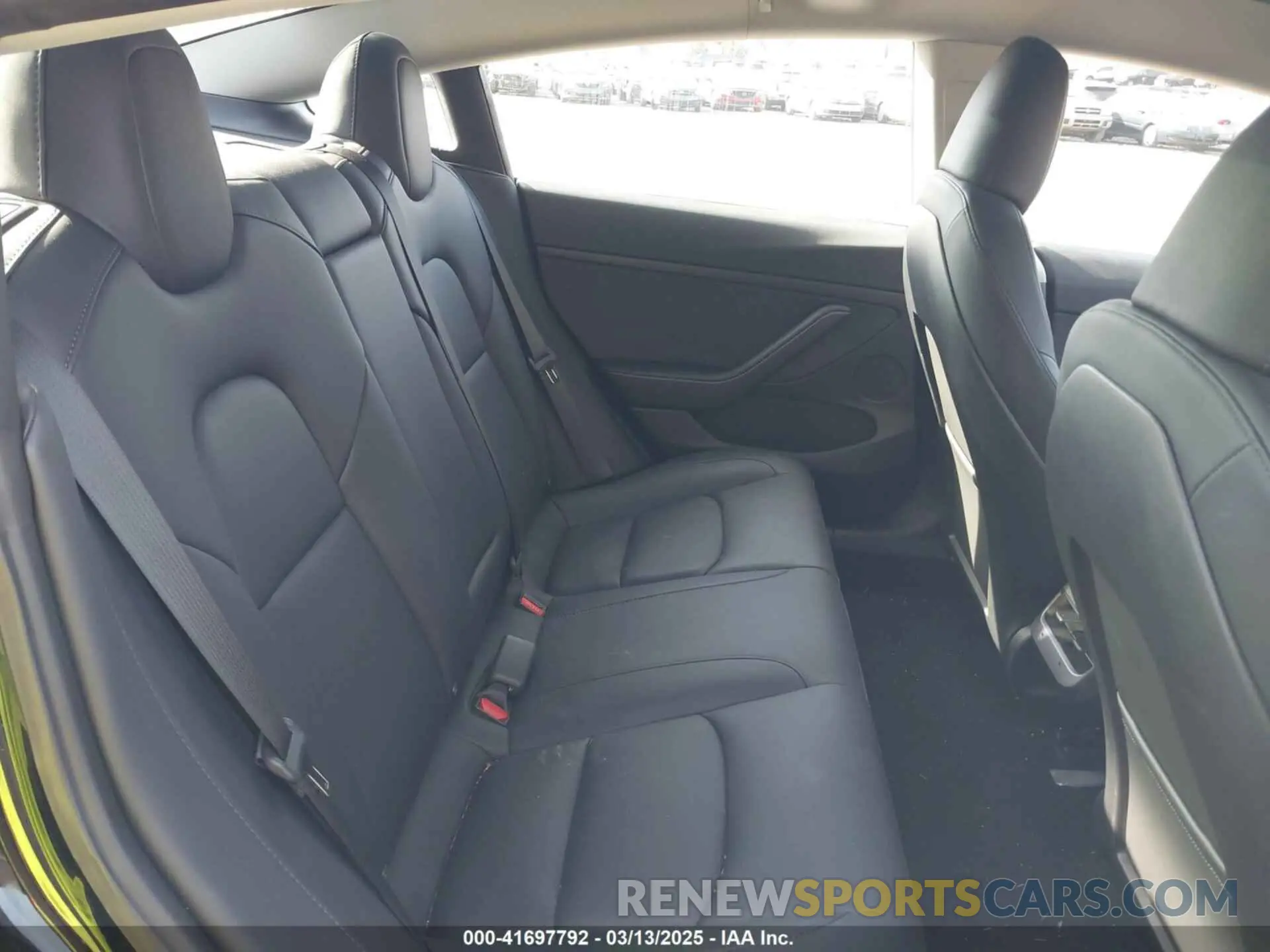 8 Фотография поврежденного автомобиля 5YJ3E1EA4PF509459 TESLA MODEL 3 2023