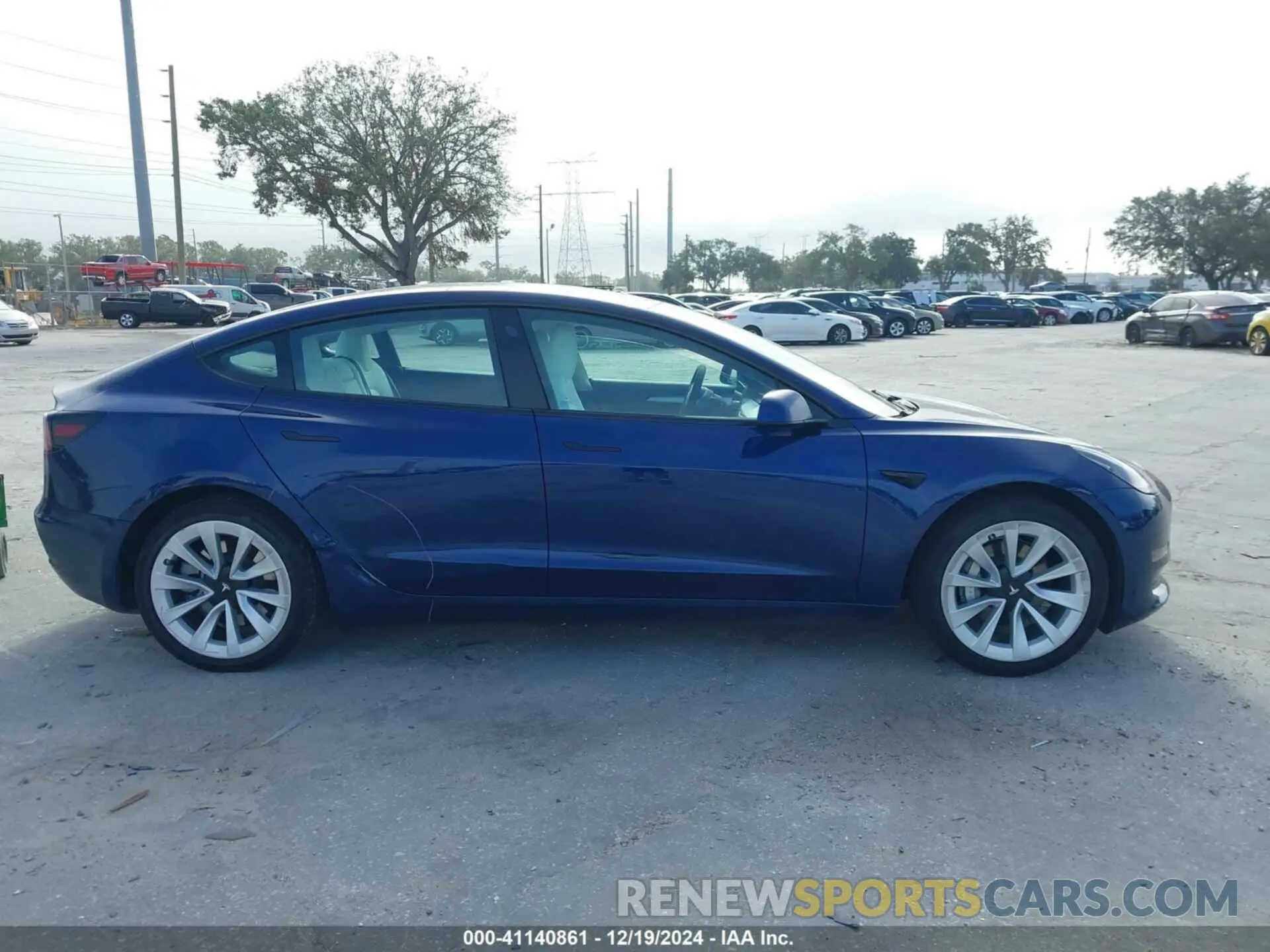 13 Photograph of a damaged car 5YJ3E1EA4PF513169 TESLA MODEL 3 2023