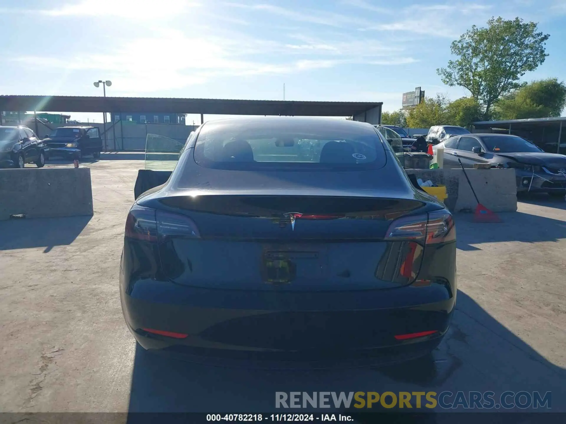 16 Photograph of a damaged car 5YJ3E1EA4PF552103 TESLA MODEL 3 2023