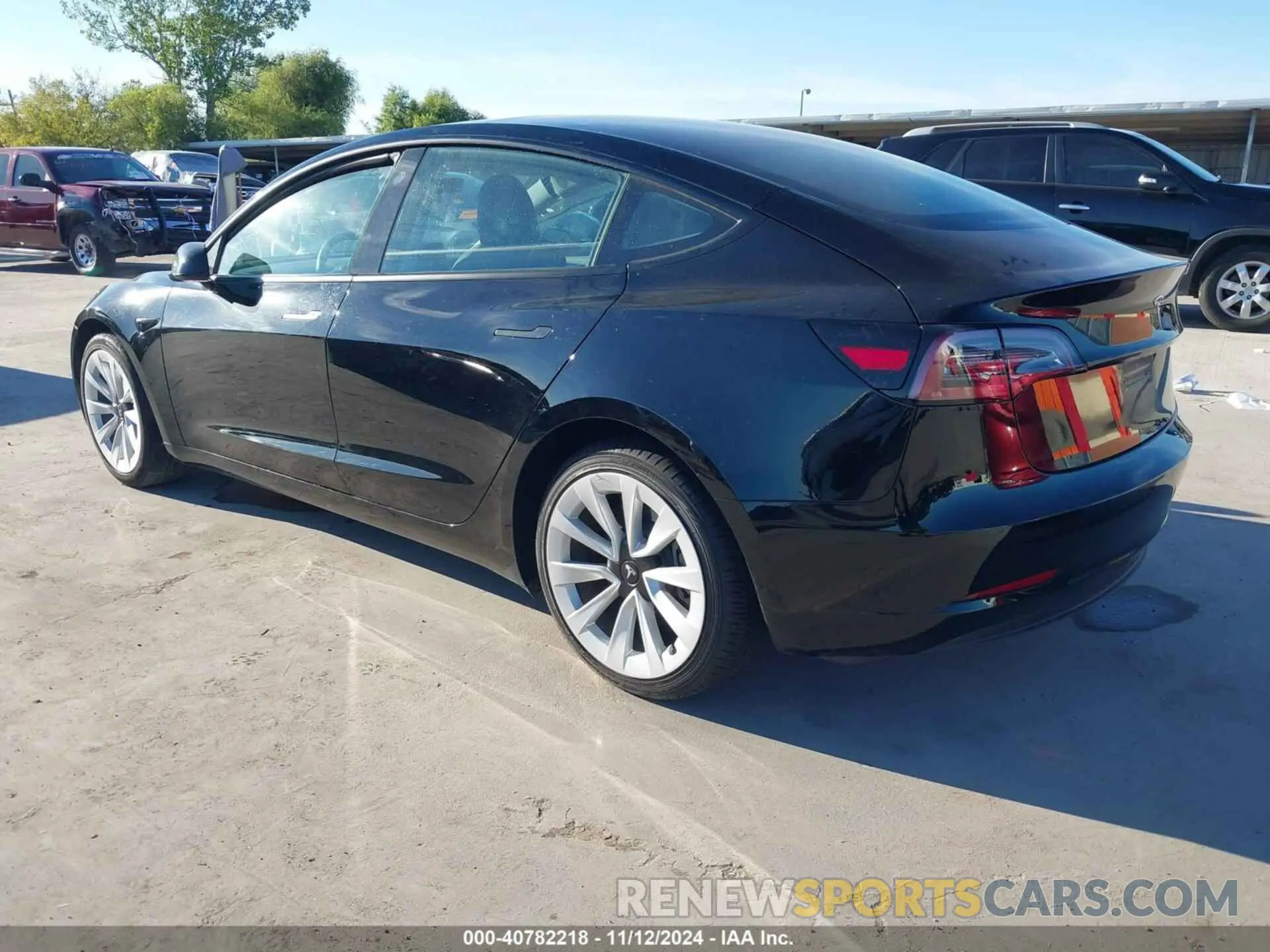3 Photograph of a damaged car 5YJ3E1EA4PF552103 TESLA MODEL 3 2023