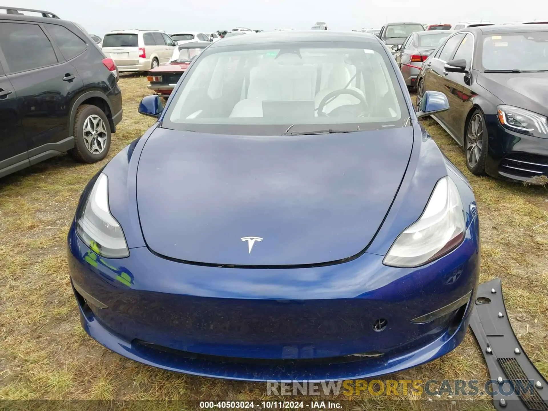 12 Photograph of a damaged car 5YJ3E1EA4PF553459 TESLA MODEL 3 2023