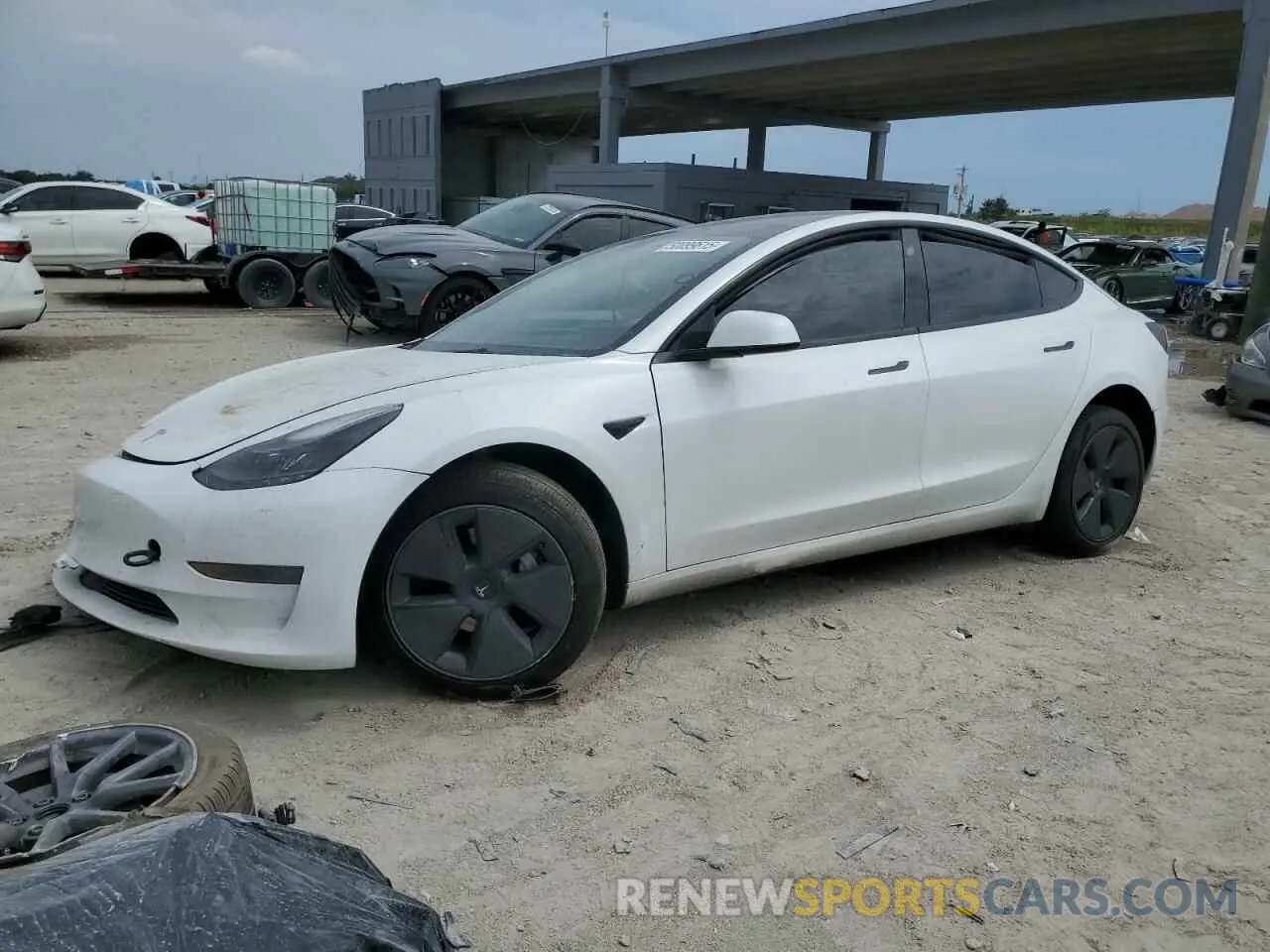 1 Photograph of a damaged car 5YJ3E1EA4PF567345 TESLA MODEL 3 2023