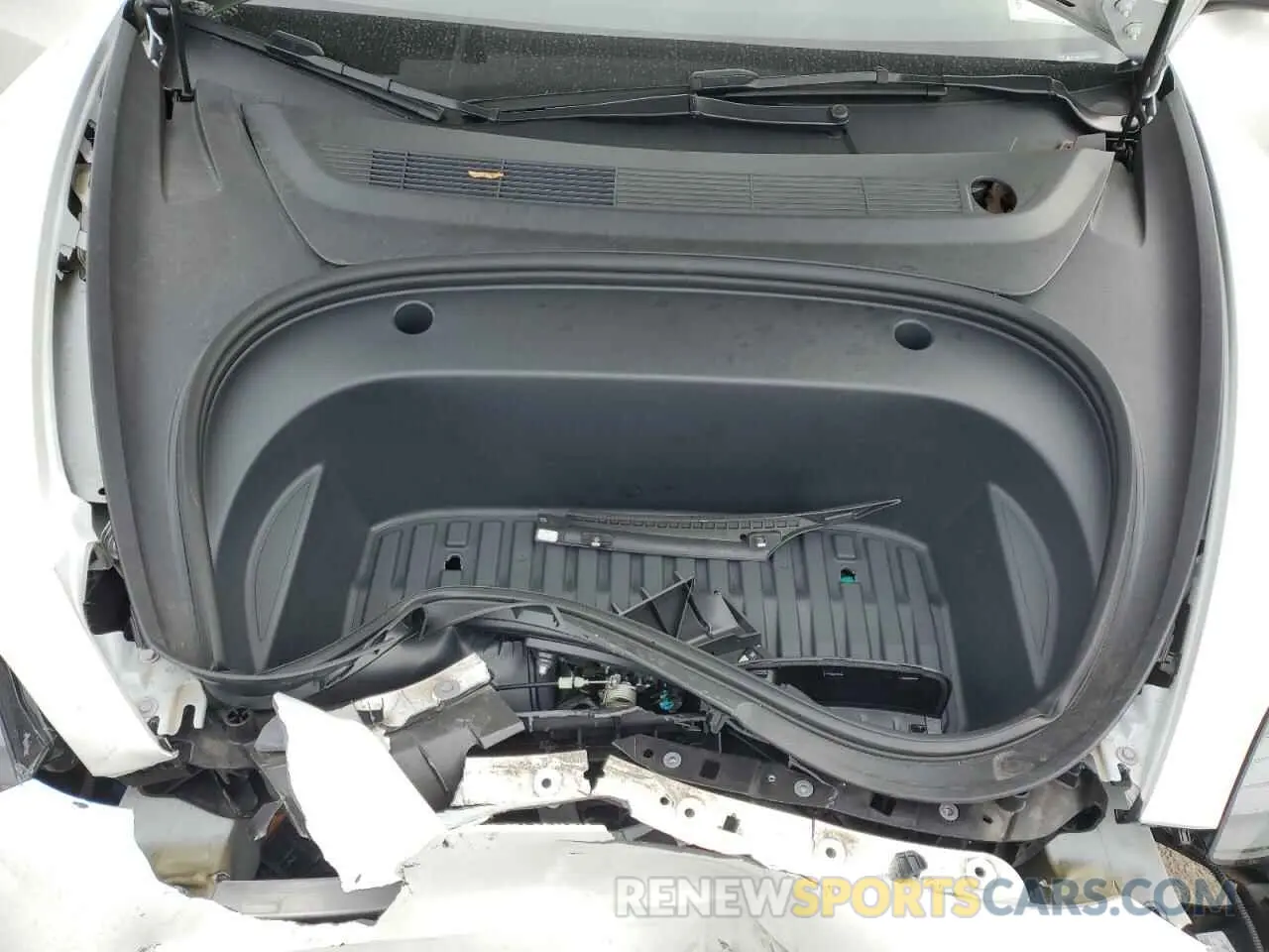 11 Фотография поврежденного автомобиля 5YJ3E1EA4PF569399 TESLA MODEL 3 2023