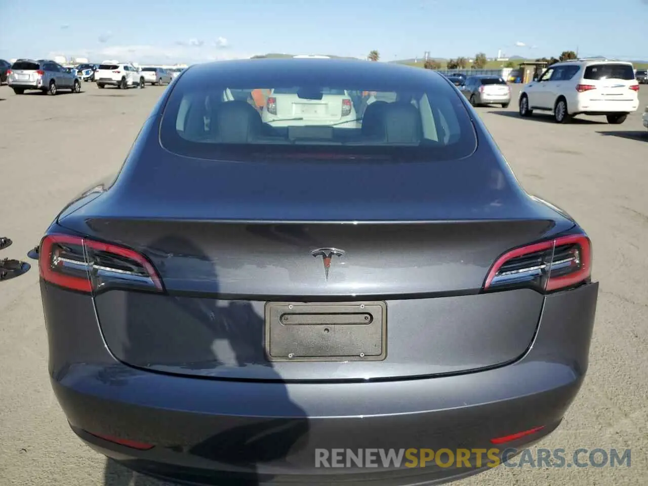 6 Фотография поврежденного автомобиля 5YJ3E1EA4PF570942 TESLA MODEL 3 2023