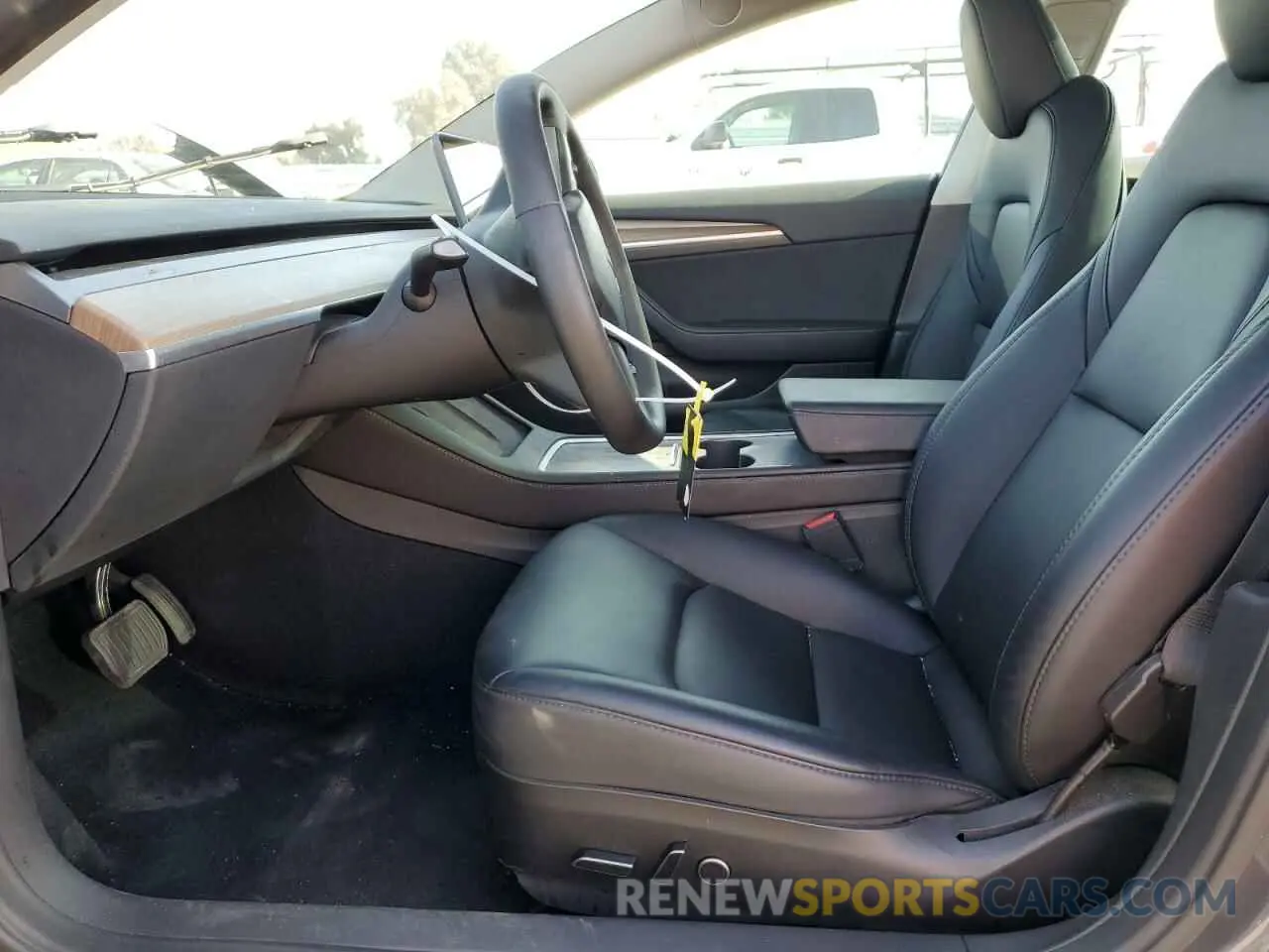 7 Фотография поврежденного автомобиля 5YJ3E1EA4PF570942 TESLA MODEL 3 2023