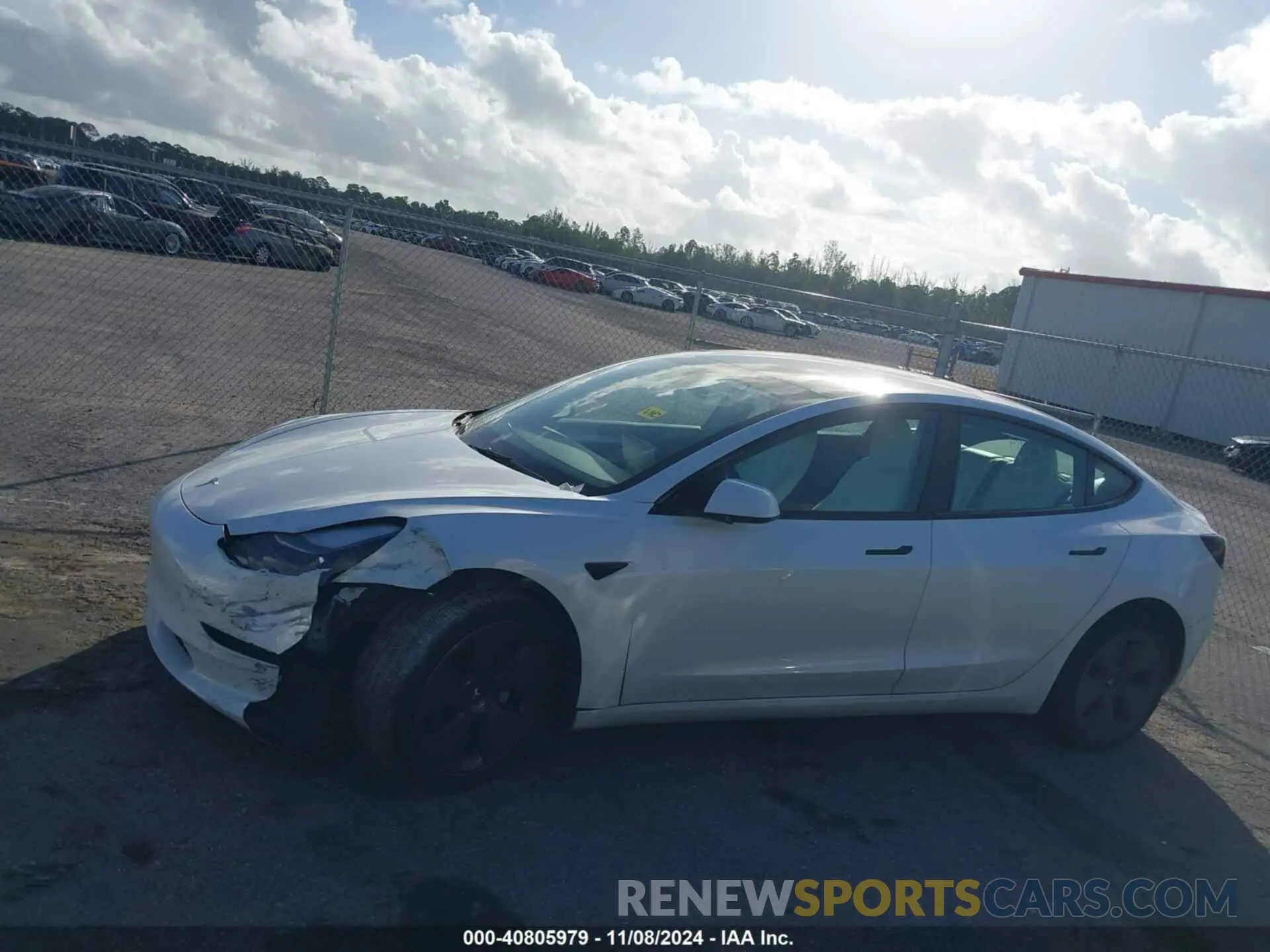 14 Photograph of a damaged car 5YJ3E1EA4PF574411 TESLA MODEL 3 2023