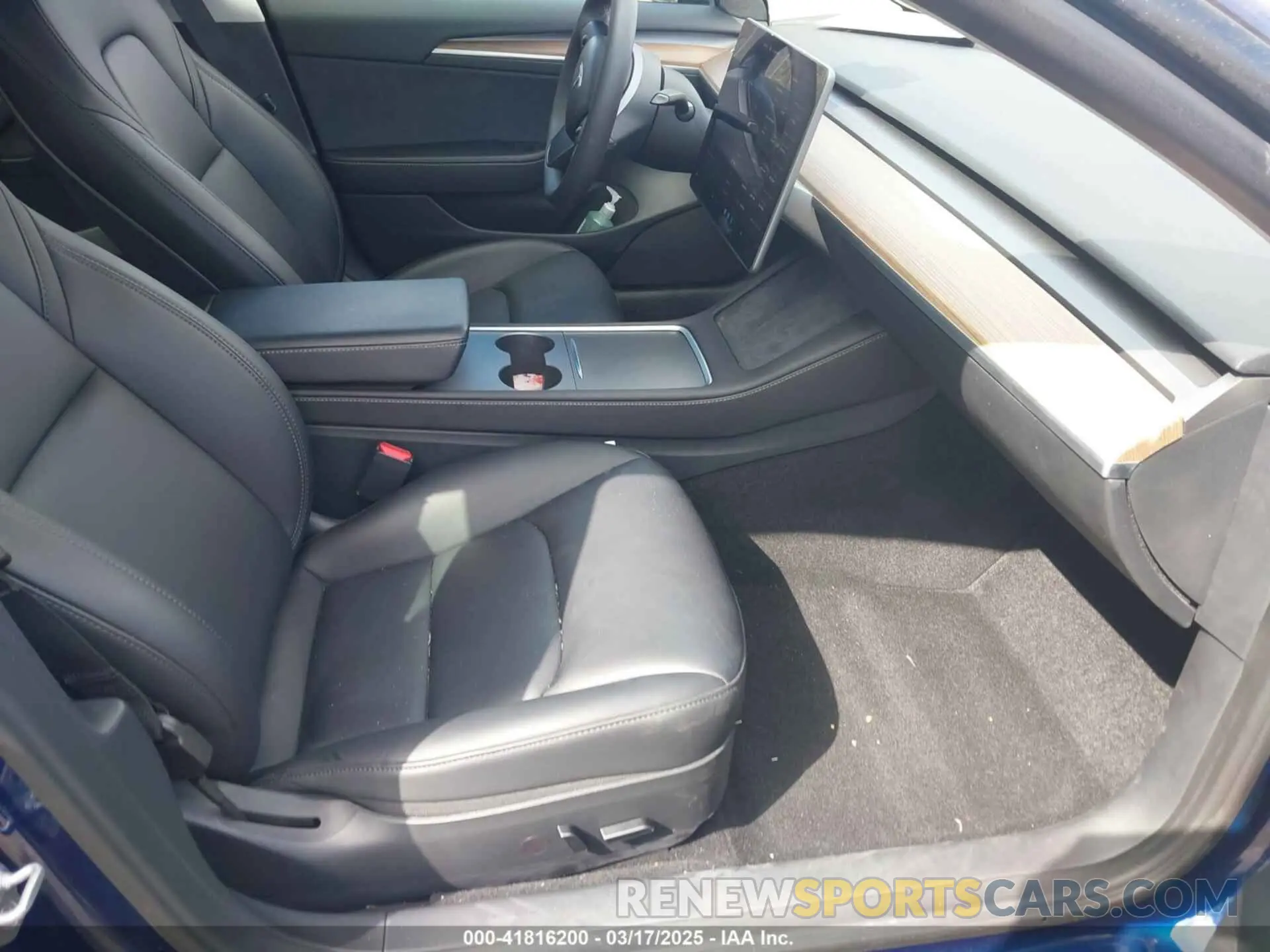 5 Фотография поврежденного автомобиля 5YJ3E1EA4PF581441 TESLA MODEL 3 2023