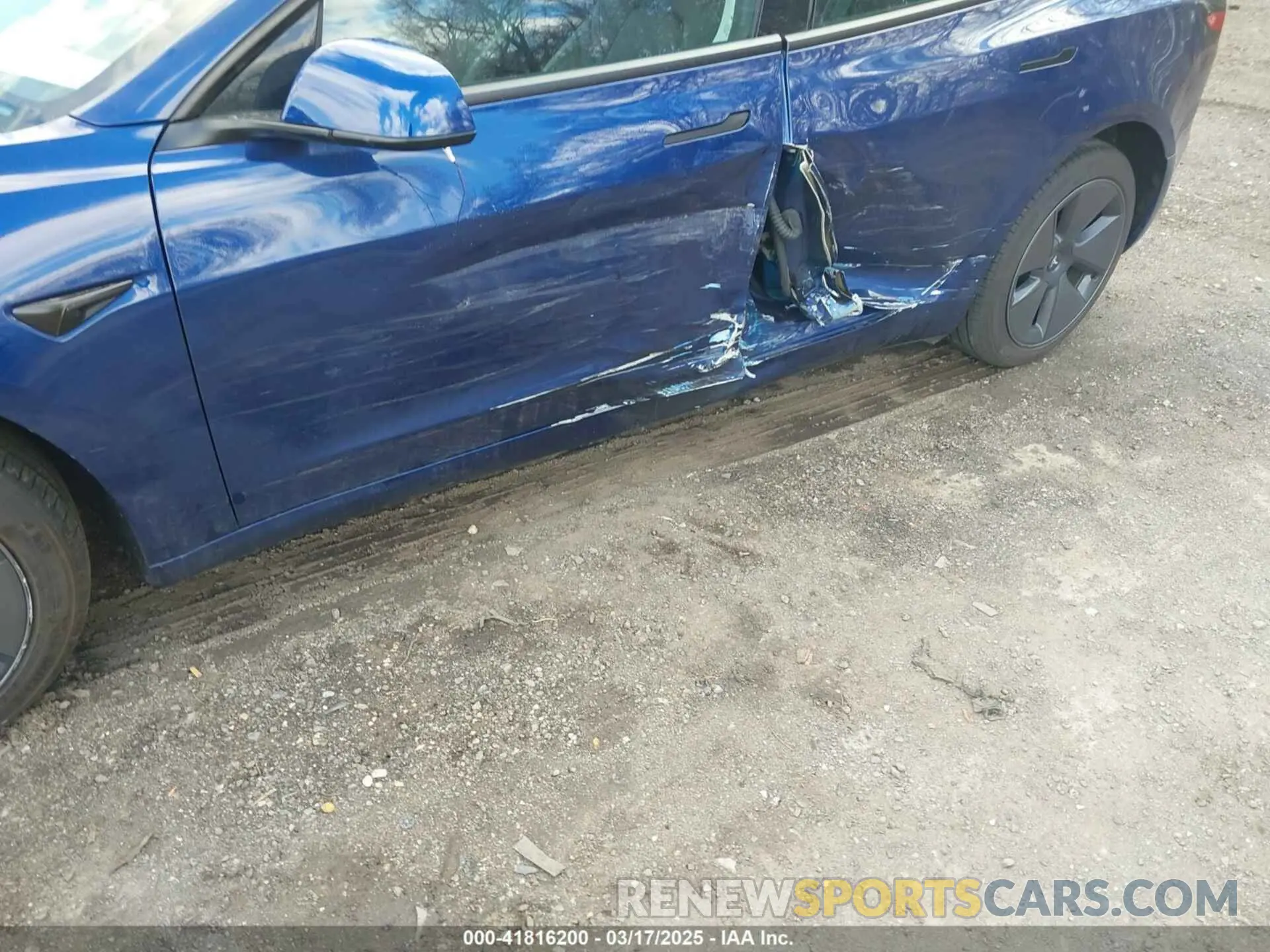6 Фотография поврежденного автомобиля 5YJ3E1EA4PF581441 TESLA MODEL 3 2023