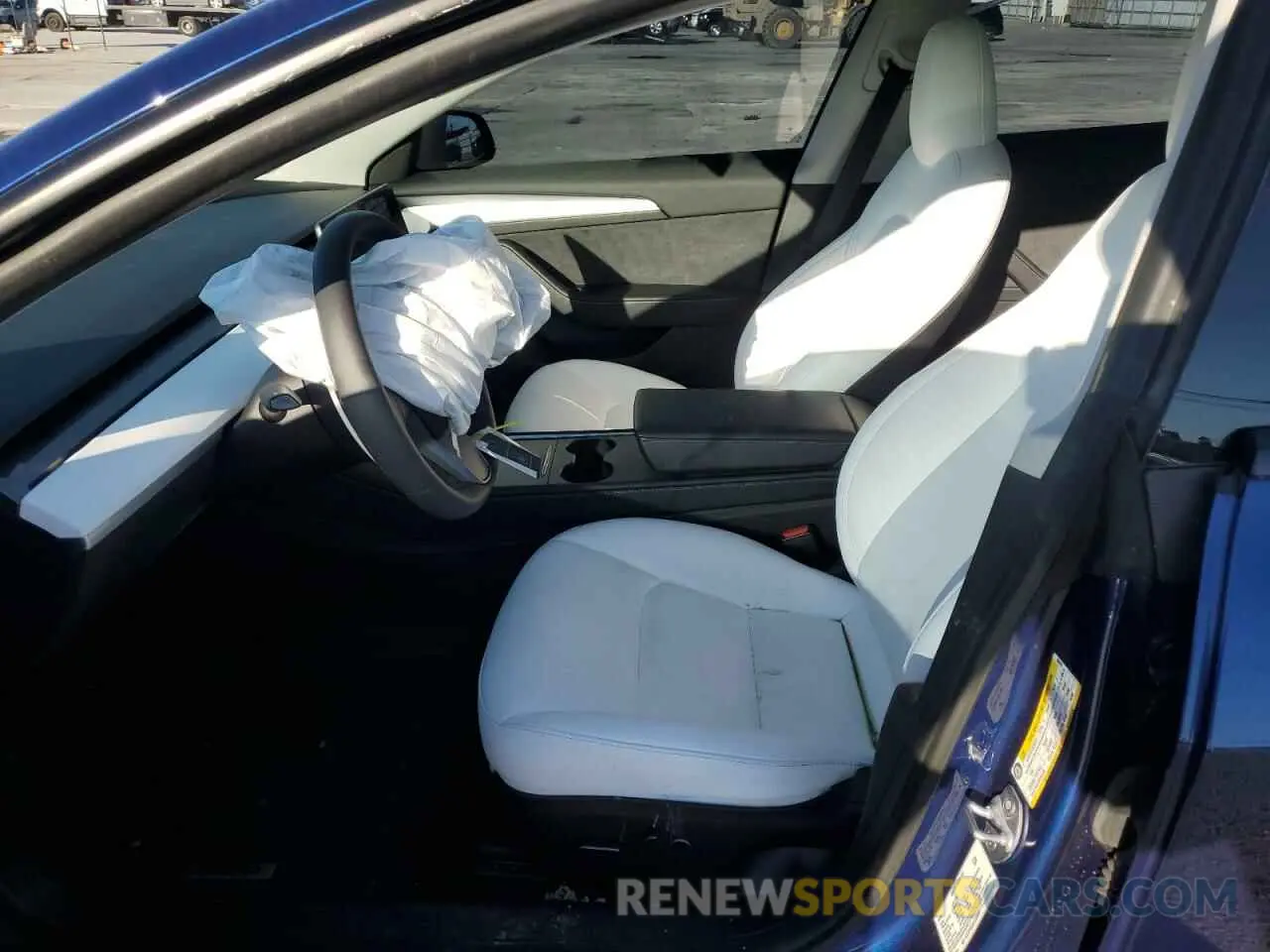 7 Фотография поврежденного автомобиля 5YJ3E1EA4PF590415 TESLA MODEL 3 2023