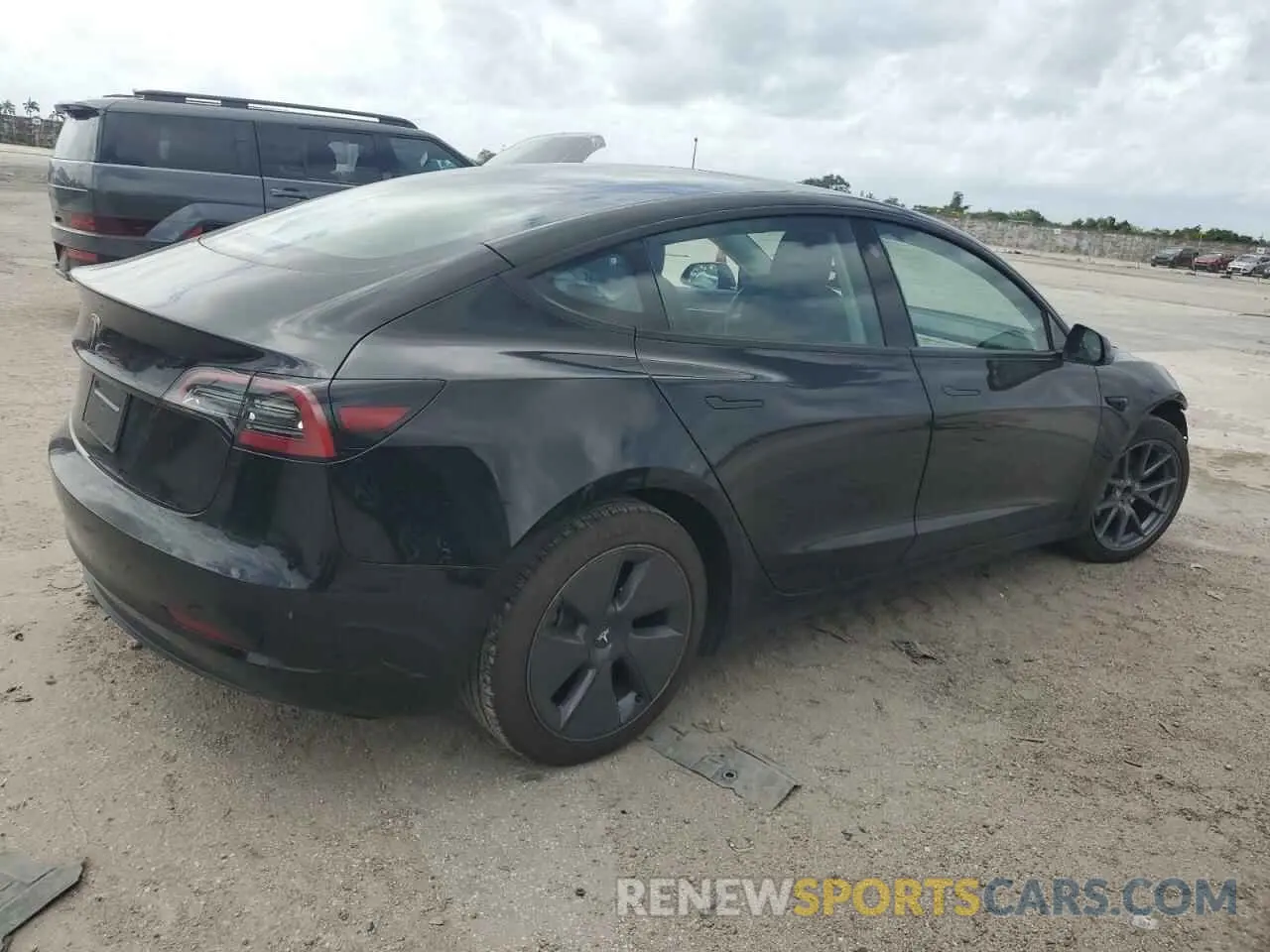 3 Фотография поврежденного автомобиля 5YJ3E1EA4PF601185 TESLA MODEL 3 2023