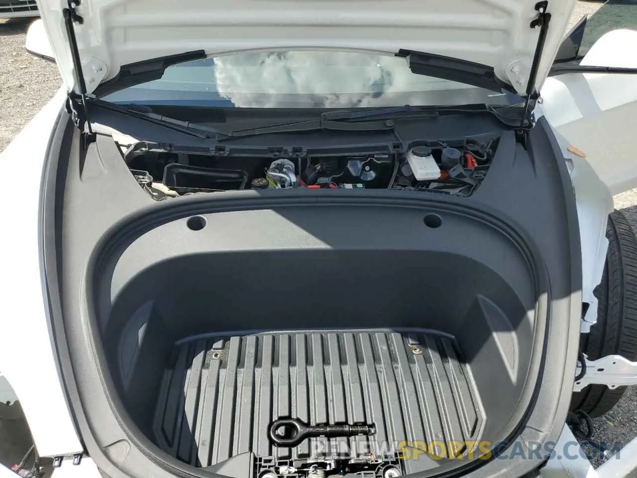 11 Photograph of a damaged car 5YJ3E1EA4PF638401 TESLA MODEL 3 2023