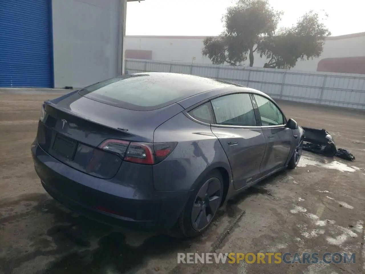 3 Photograph of a damaged car 5YJ3E1EA4PF640665 TESLA MODEL 3 2023