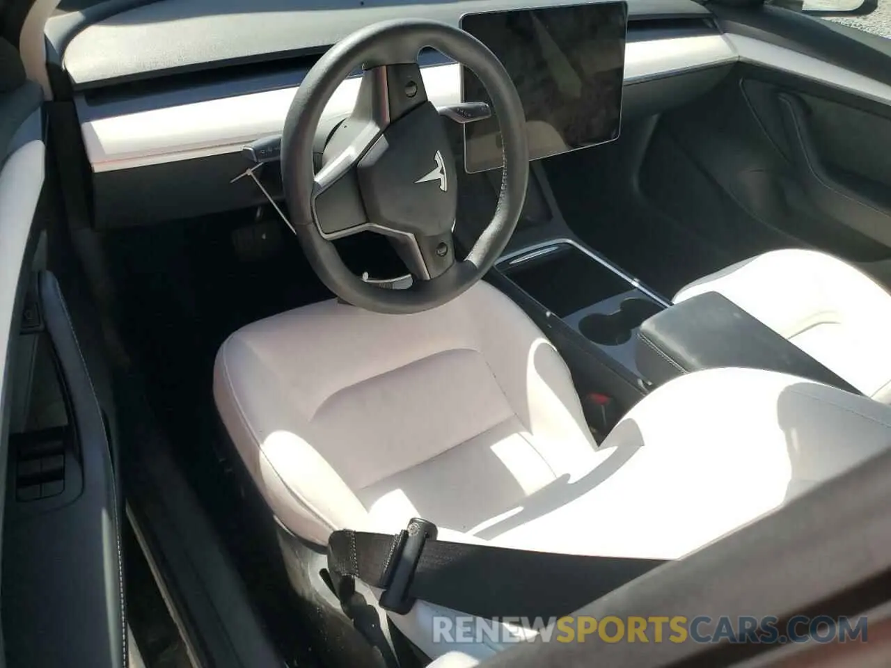 8 Photograph of a damaged car 5YJ3E1EA4PF641072 TESLA MODEL 3 2023