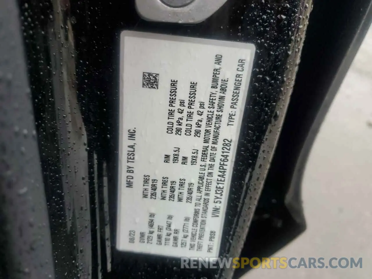 12 Photograph of a damaged car 5YJ3E1EA4PF641282 TESLA MODEL 3 2023