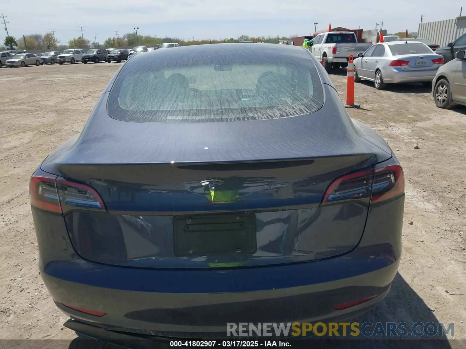 16 Photograph of a damaged car 5YJ3E1EA4PF657238 TESLA MODEL 3 2023
