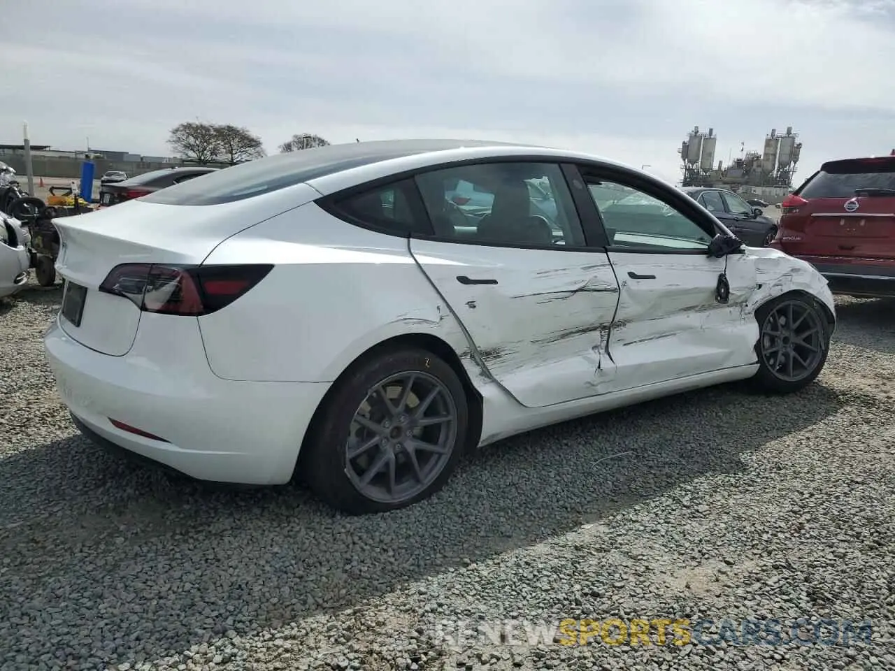 3 Photograph of a damaged car 5YJ3E1EA4PF664982 TESLA MODEL 3 2023