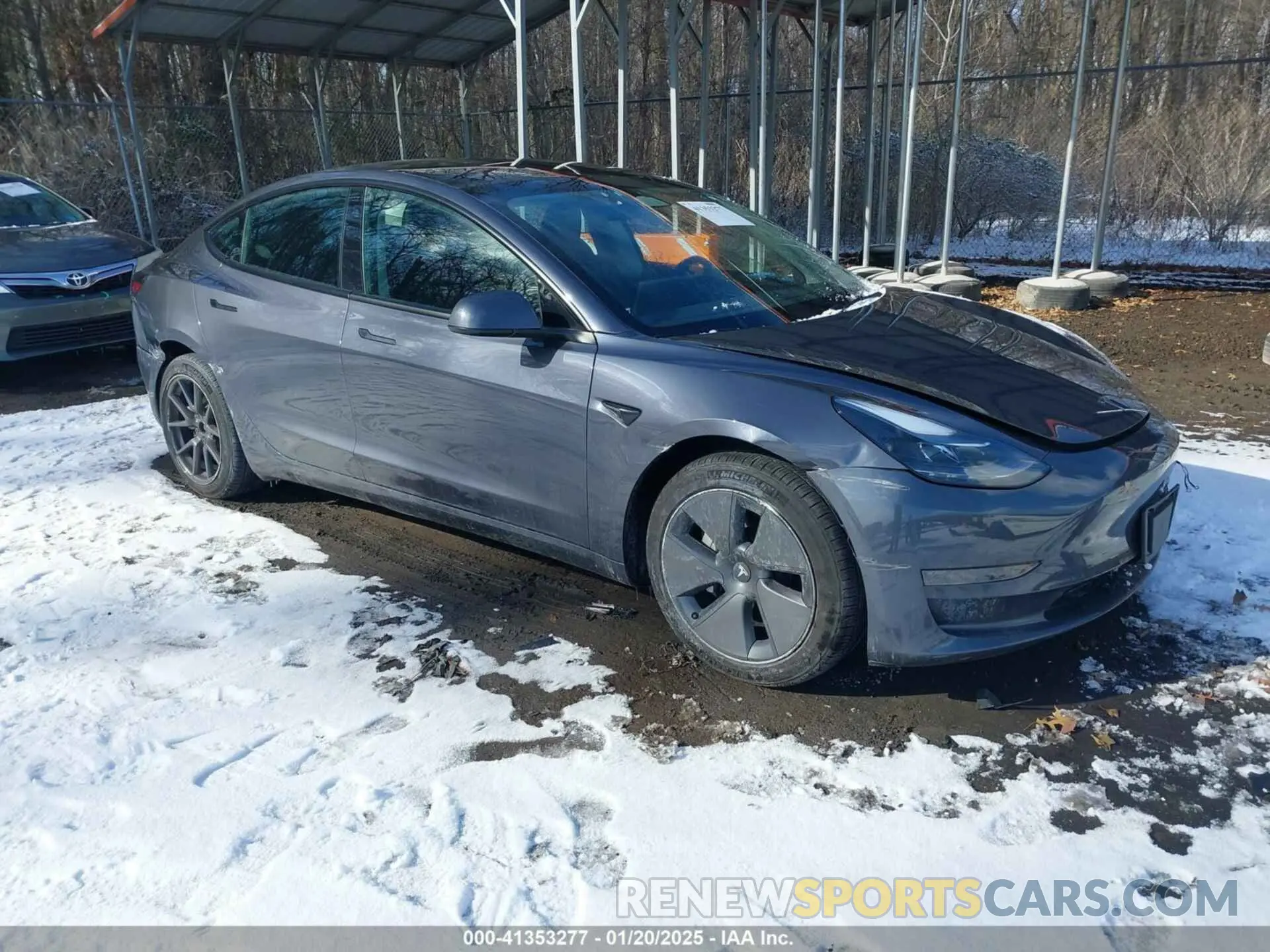 1 Photograph of a damaged car 5YJ3E1EA4PF668742 TESLA MODEL 3 2023