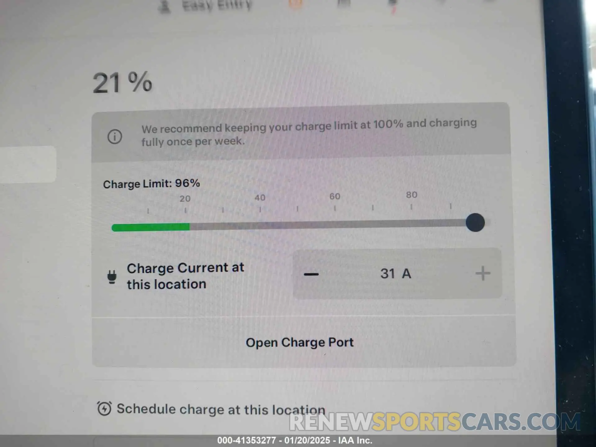 17 Photograph of a damaged car 5YJ3E1EA4PF668742 TESLA MODEL 3 2023