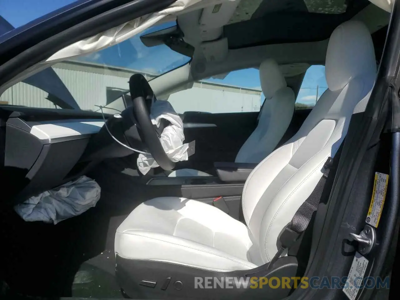 7 Photograph of a damaged car 5YJ3E1EA4PF670314 TESLA MODEL 3 2023