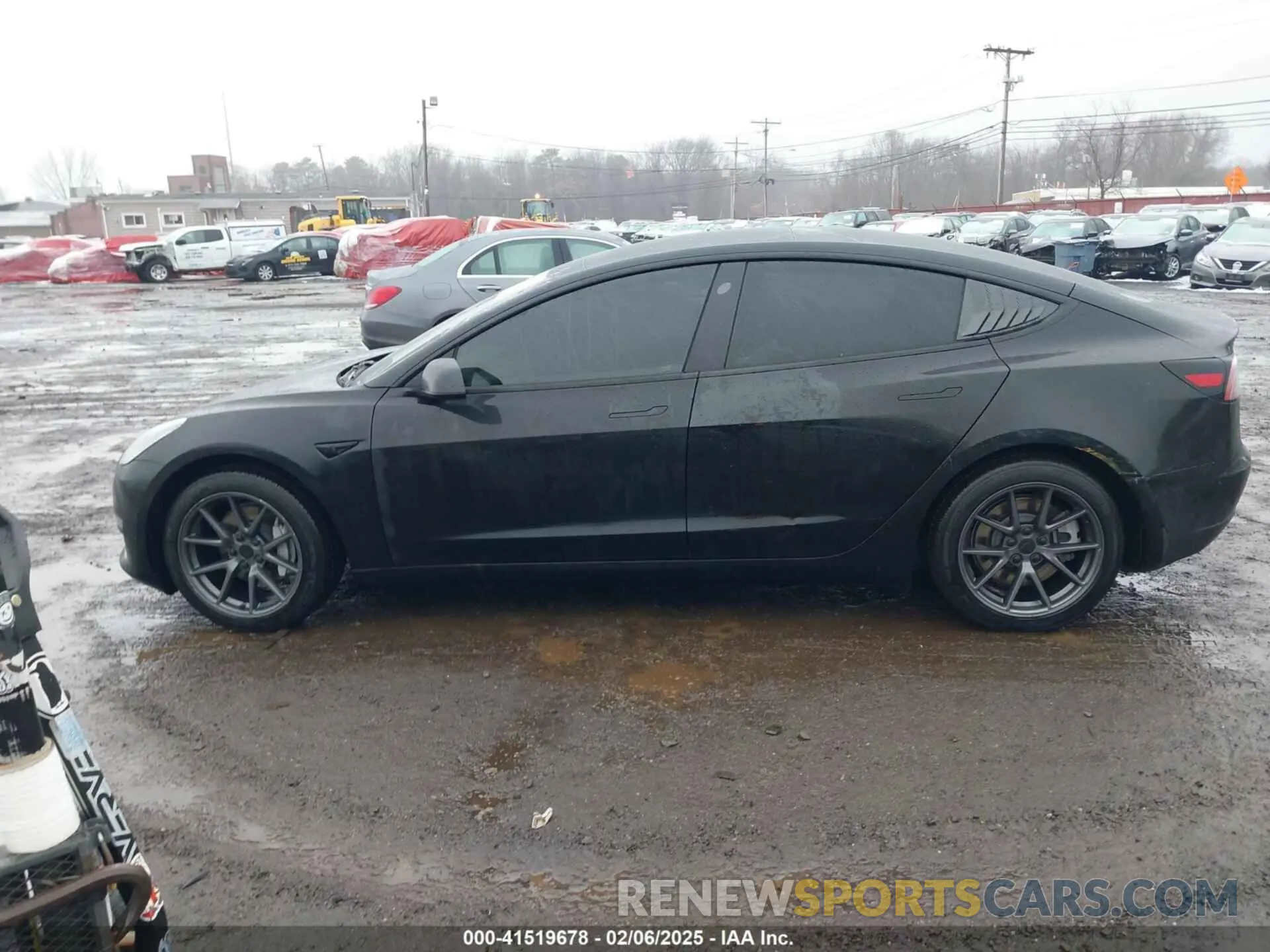 15 Photograph of a damaged car 5YJ3E1EA4PF678395 TESLA MODEL 3 2023
