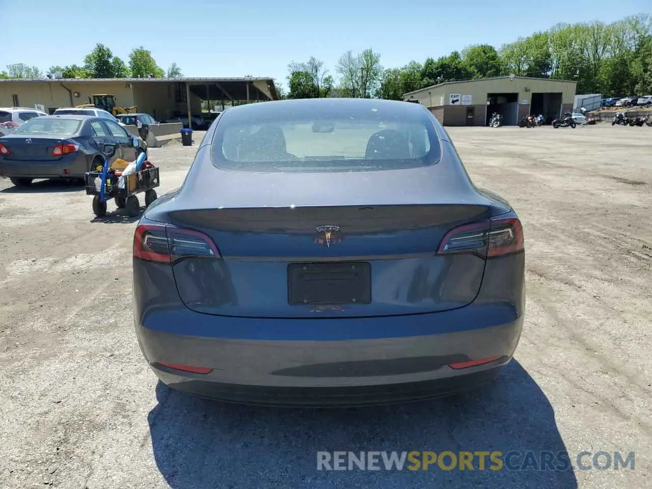 6 Фотография поврежденного автомобиля 5YJ3E1EA4PF686156 TESLA MODEL 3 2023