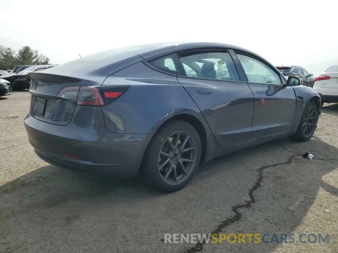 3 Photograph of a damaged car 5YJ3E1EA4PF702338 TESLA MODEL 3 2023