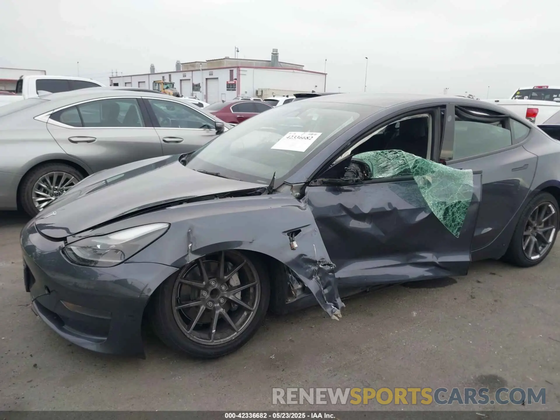 6 Photograph of a damaged car 5YJ3E1EA4PF705949 TESLA MODEL 3 2023