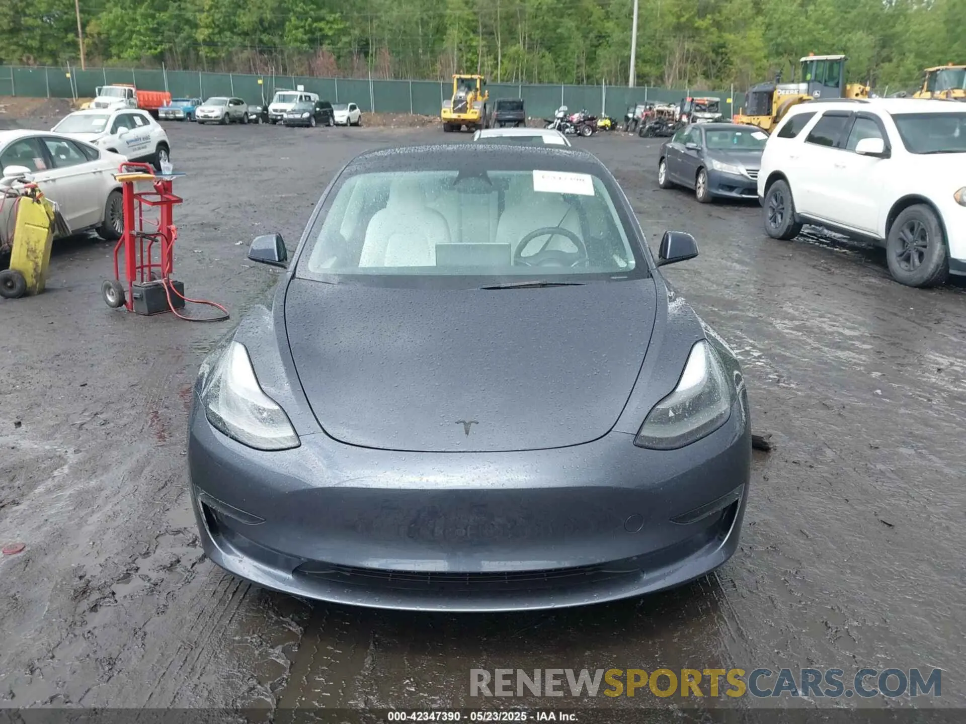 12 Photograph of a damaged car 5YJ3E1EA5PF384620 TESLA MODEL 3 2023