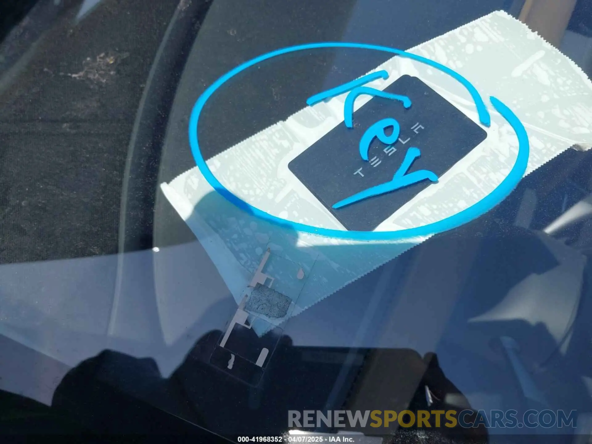 11 Photograph of a damaged car 5YJ3E1EA5PF401299 TESLA MODEL 3 2023