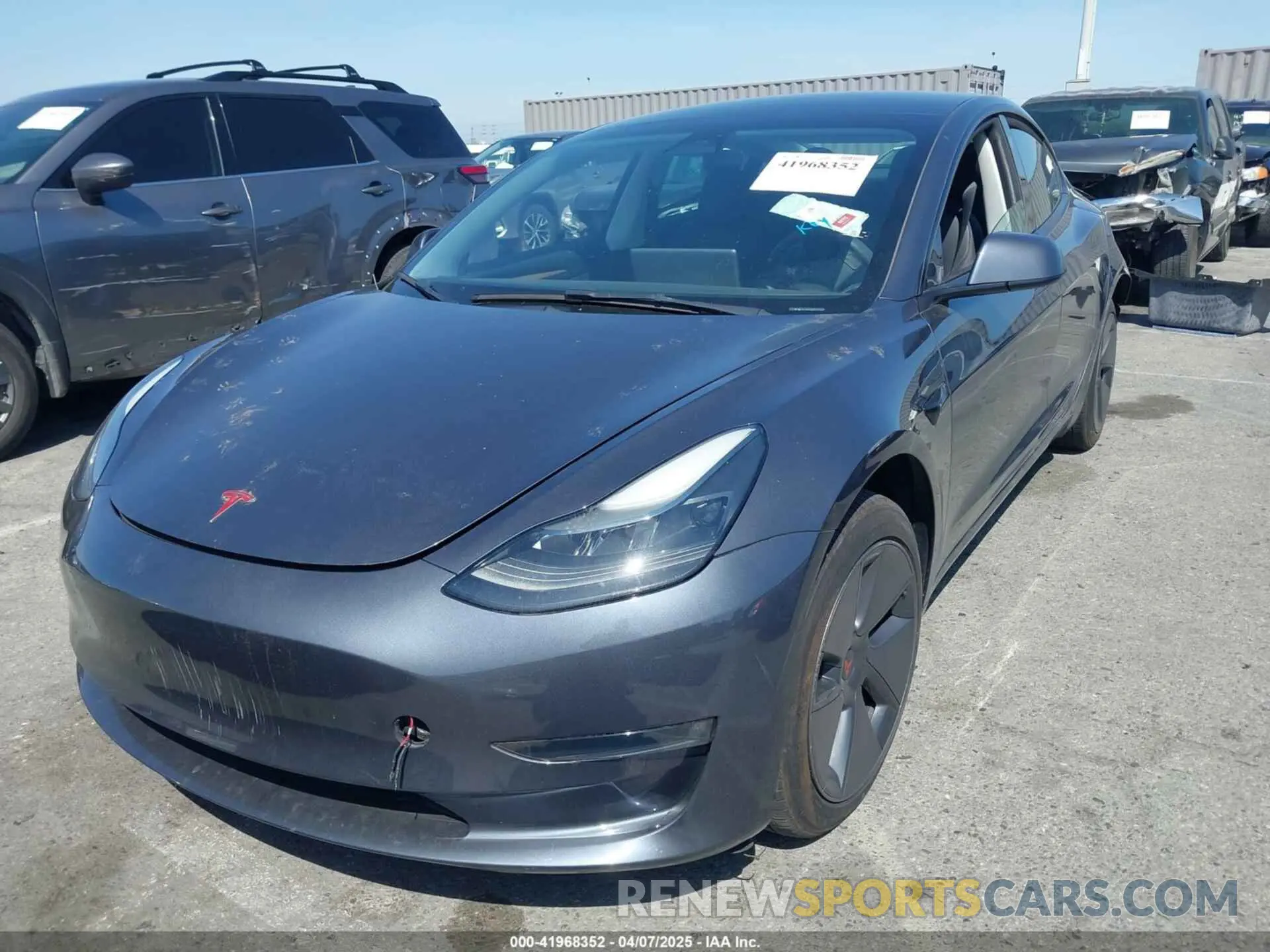 2 Photograph of a damaged car 5YJ3E1EA5PF401299 TESLA MODEL 3 2023