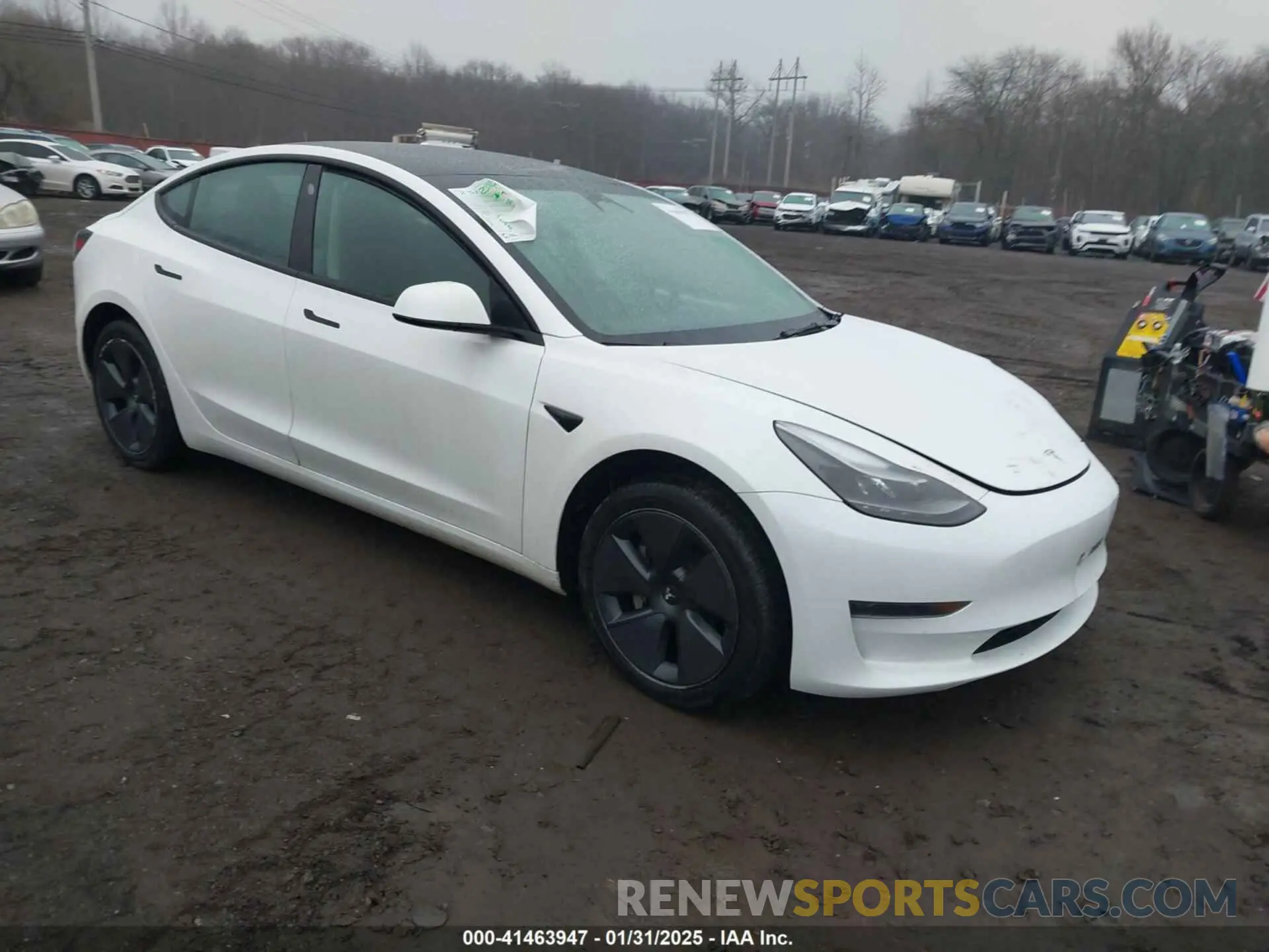 1 Photograph of a damaged car 5YJ3E1EA5PF403313 TESLA MODEL 3 2023