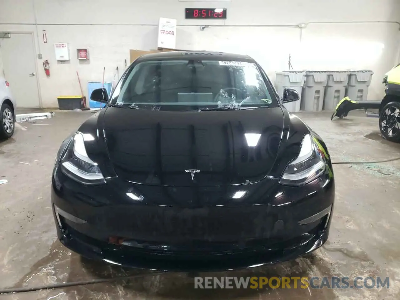 5 Photograph of a damaged car 5YJ3E1EA5PF437509 TESLA MODEL 3 2023