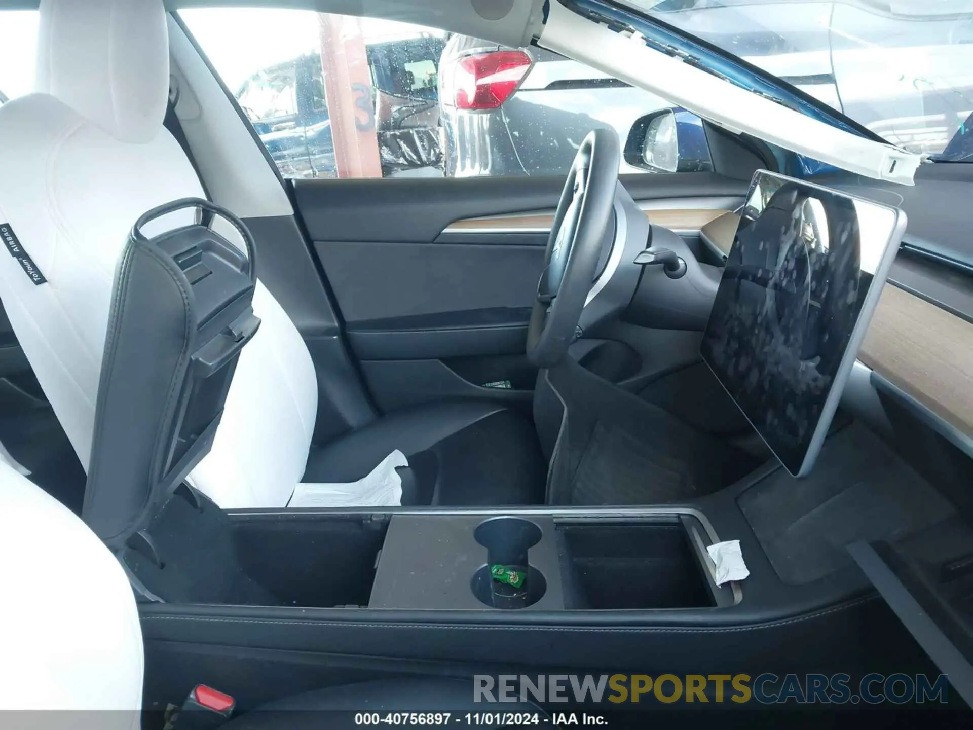 5 Photograph of a damaged car 5YJ3E1EA5PF450549 TESLA MODEL 3 2023