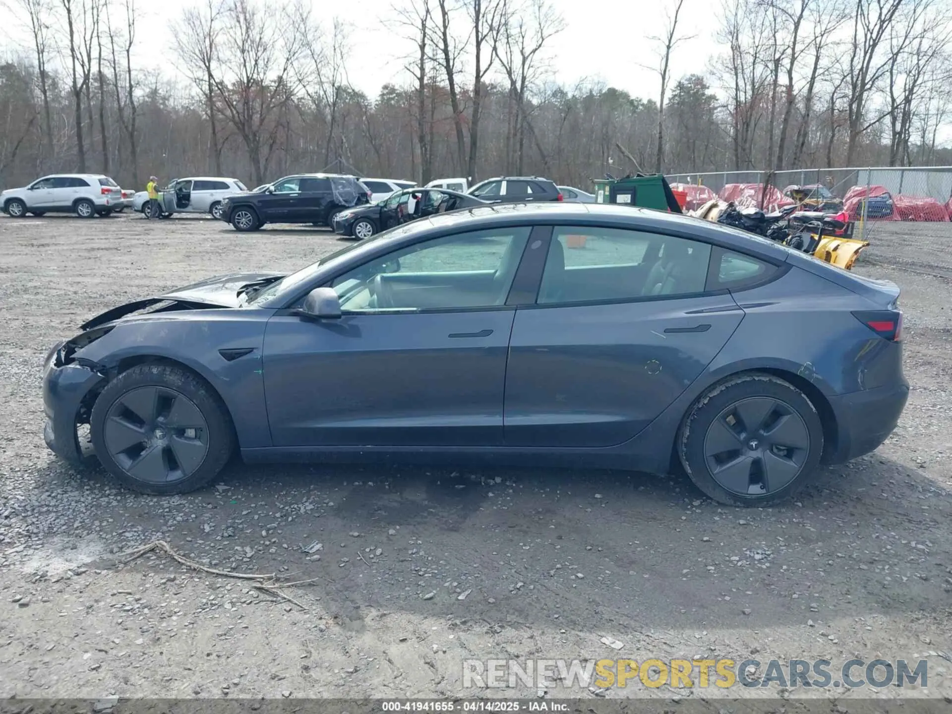 14 Фотография поврежденного автомобиля 5YJ3E1EA5PF451085 TESLA MODEL 3 2023