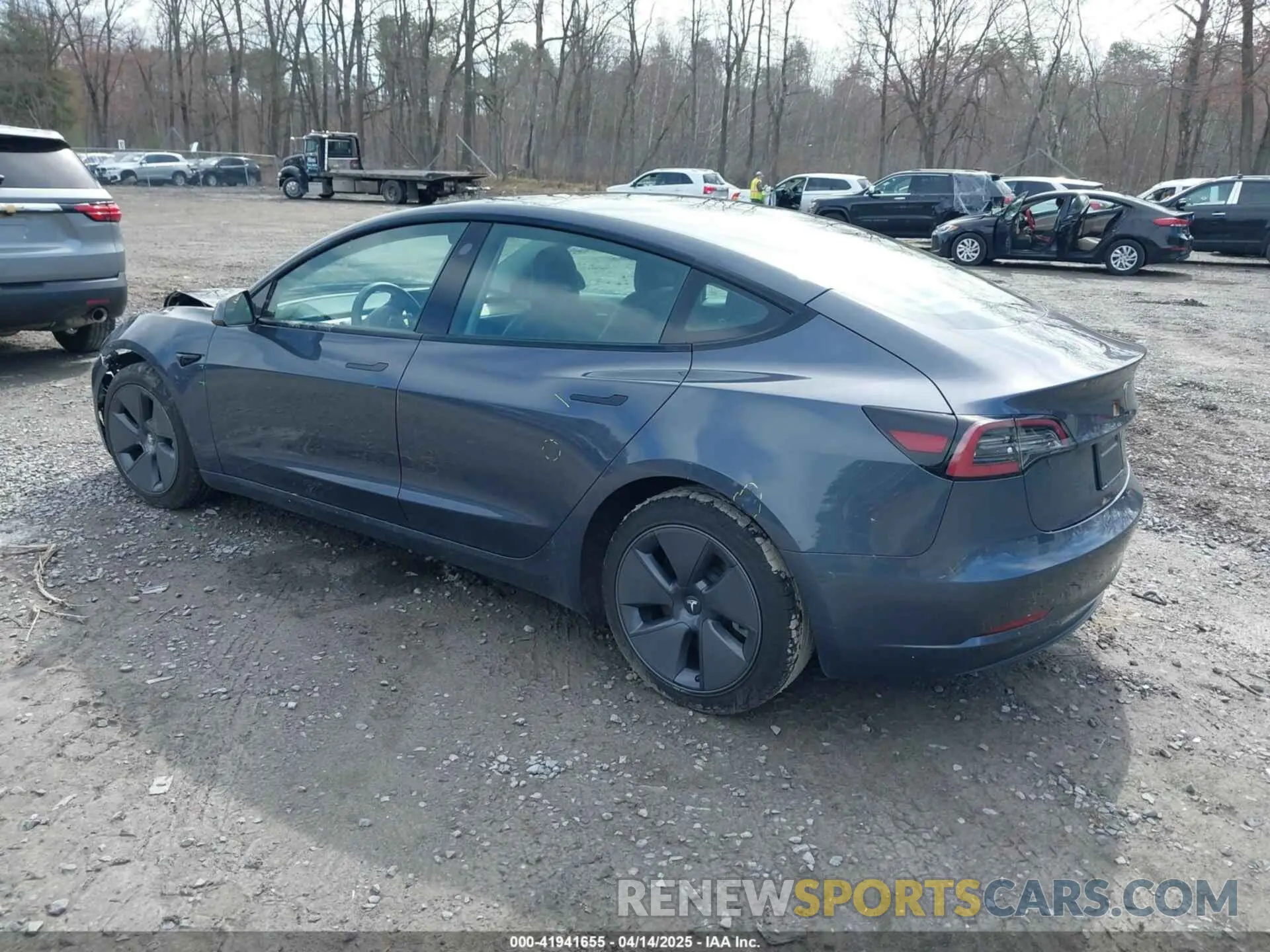 3 Фотография поврежденного автомобиля 5YJ3E1EA5PF451085 TESLA MODEL 3 2023