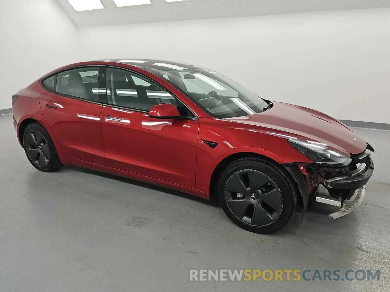 4 Photograph of a damaged car 5YJ3E1EA5PF453662 TESLA MODEL 3 2023
