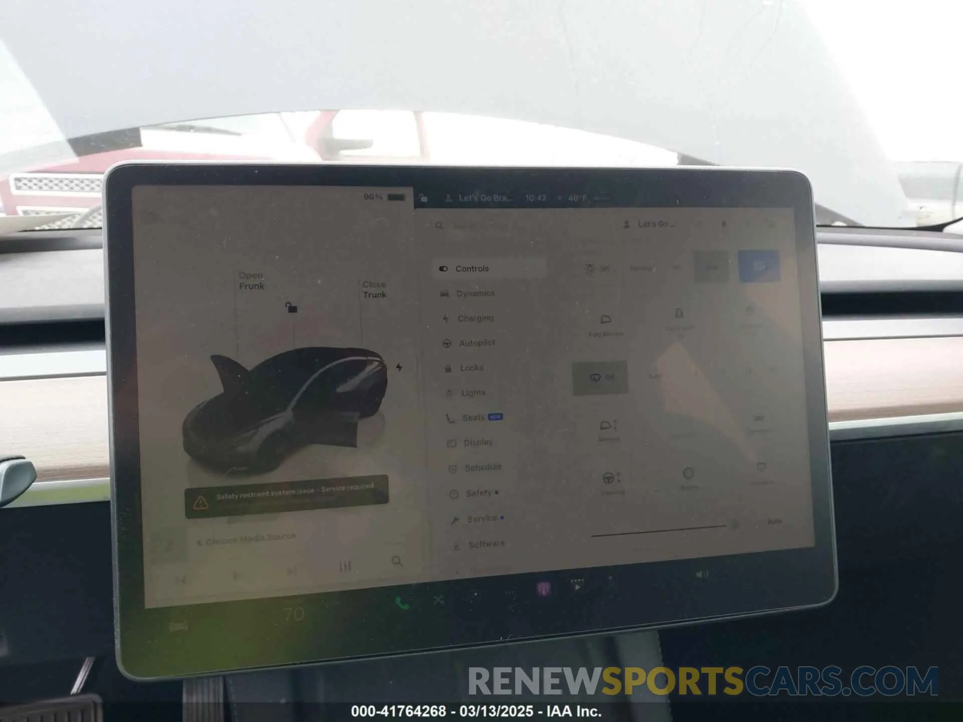18 Photograph of a damaged car 5YJ3E1EA5PF474382 TESLA MODEL 3 2023