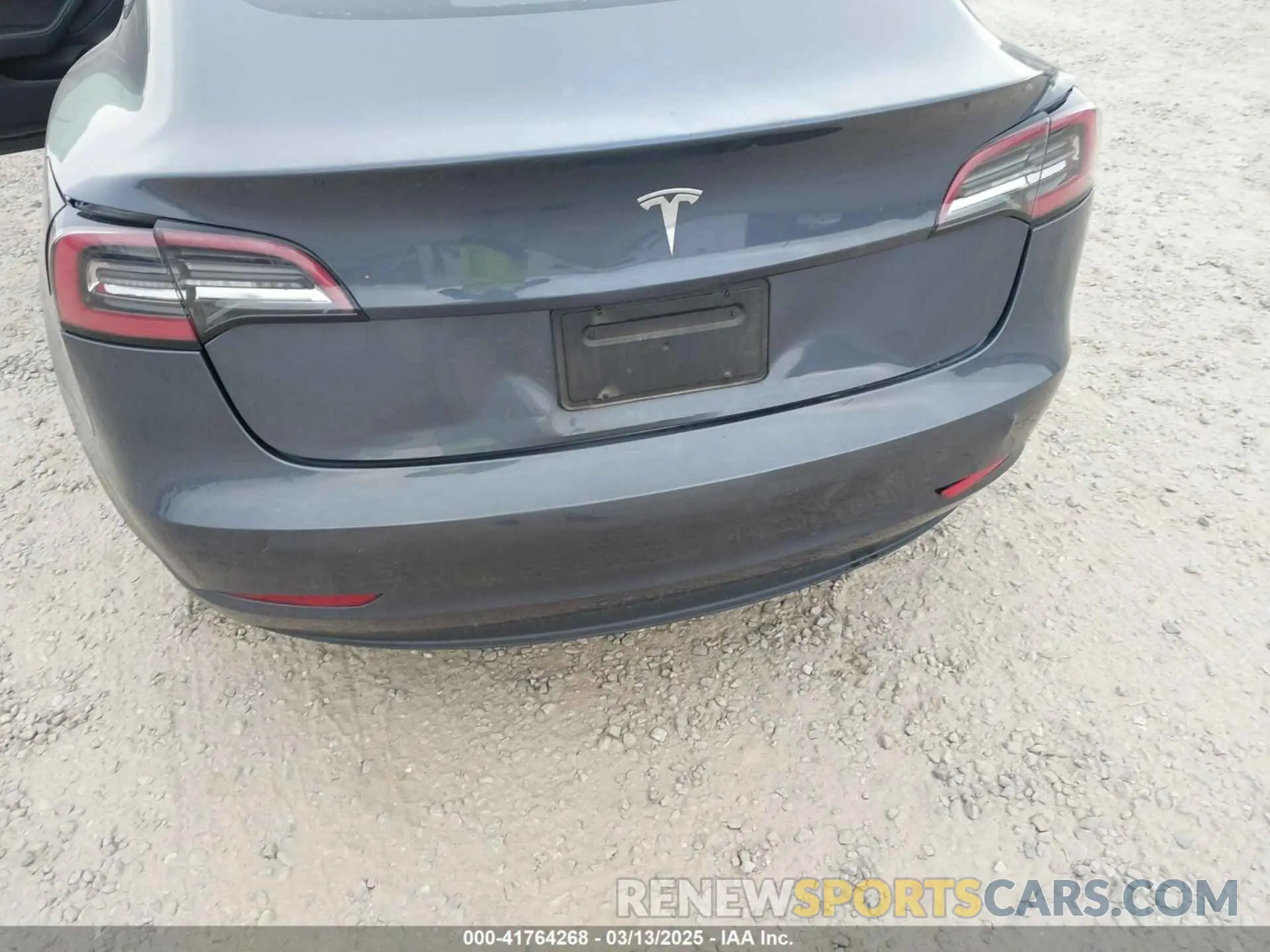 6 Photograph of a damaged car 5YJ3E1EA5PF474382 TESLA MODEL 3 2023