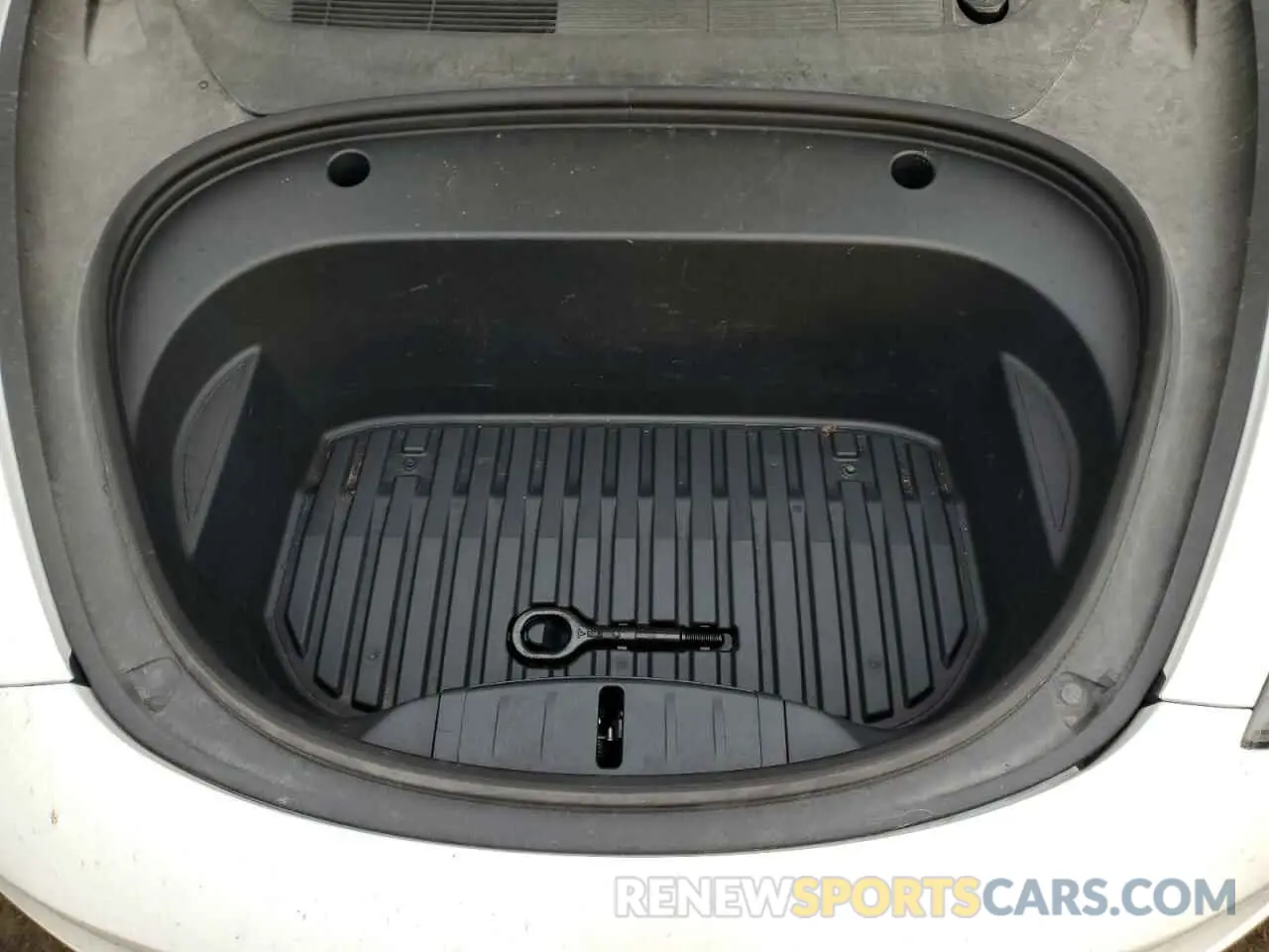 11 Photograph of a damaged car 5YJ3E1EA5PF484801 TESLA MODEL 3 2023