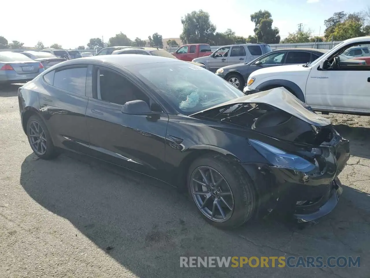4 Photograph of a damaged car 5YJ3E1EA5PF493949 TESLA MODEL 3 2023