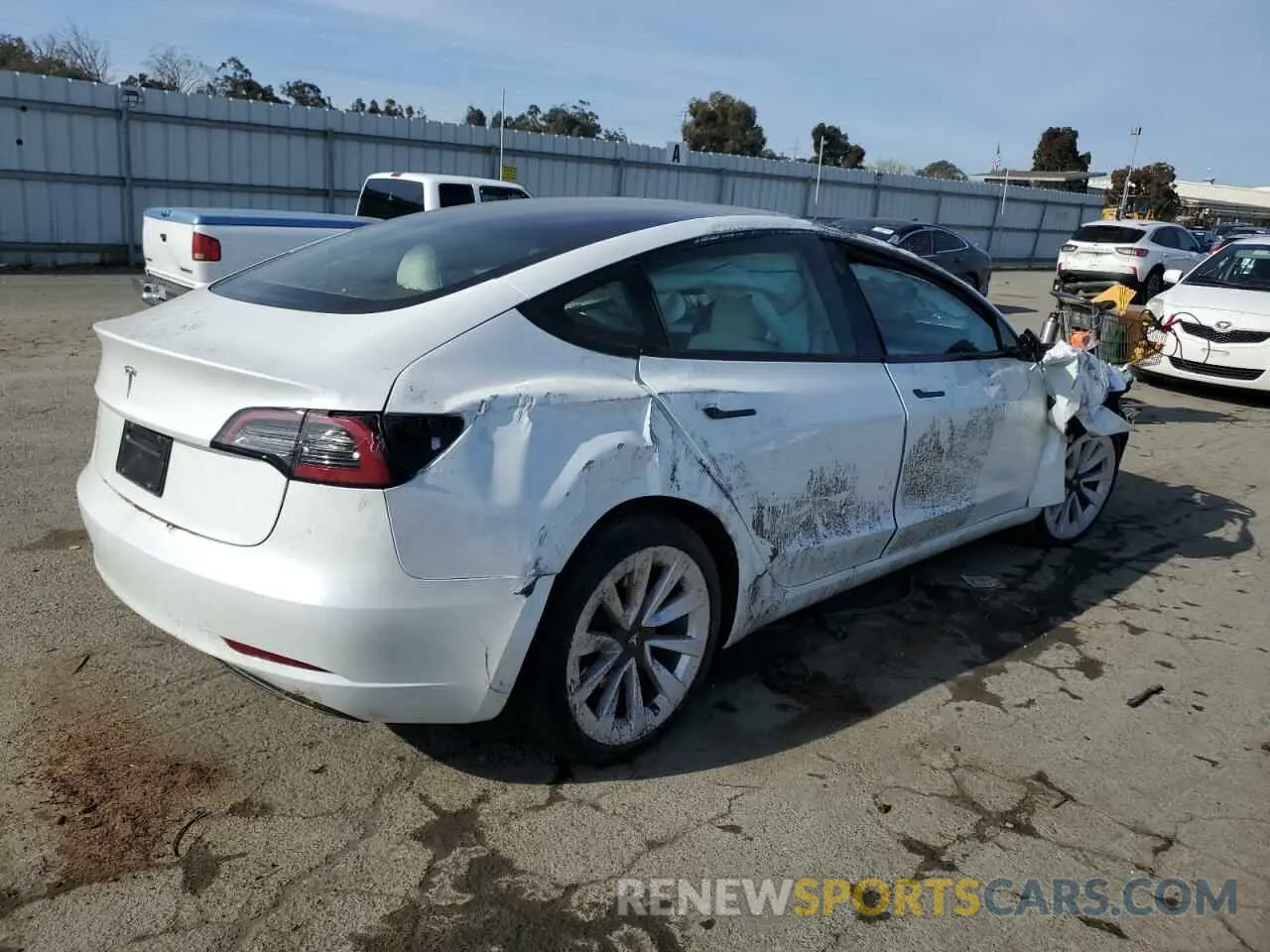 3 Фотография поврежденного автомобиля 5YJ3E1EA5PF497788 TESLA MODEL 3 2023