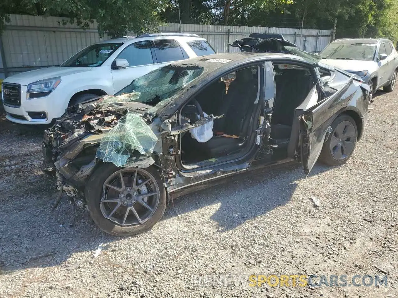 1 Photograph of a damaged car 5YJ3E1EA5PF546682 TESLA MODEL 3 2023