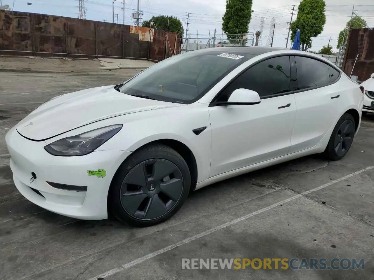 1 Photograph of a damaged car 5YJ3E1EA5PF570299 TESLA MODEL 3 2023
