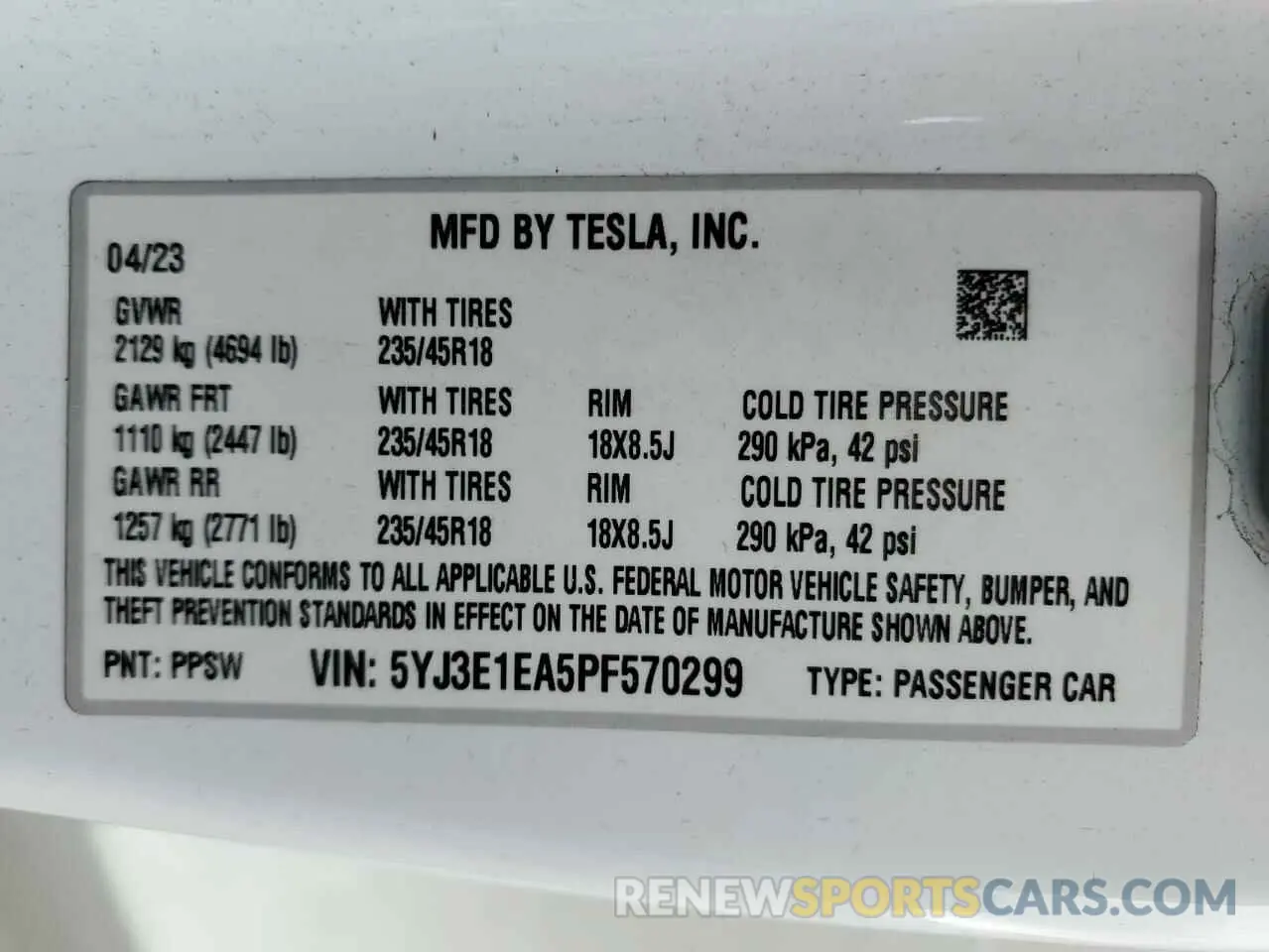 12 Photograph of a damaged car 5YJ3E1EA5PF570299 TESLA MODEL 3 2023