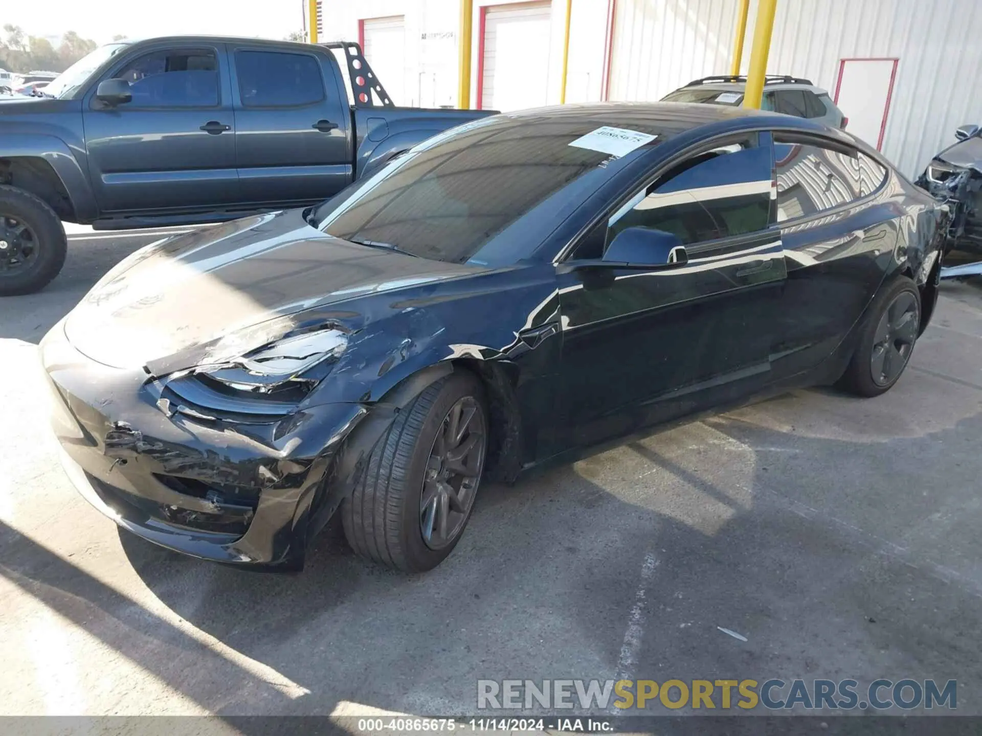 2 Фотография поврежденного автомобиля 5YJ3E1EA5PF571243 TESLA MODEL 3 2023