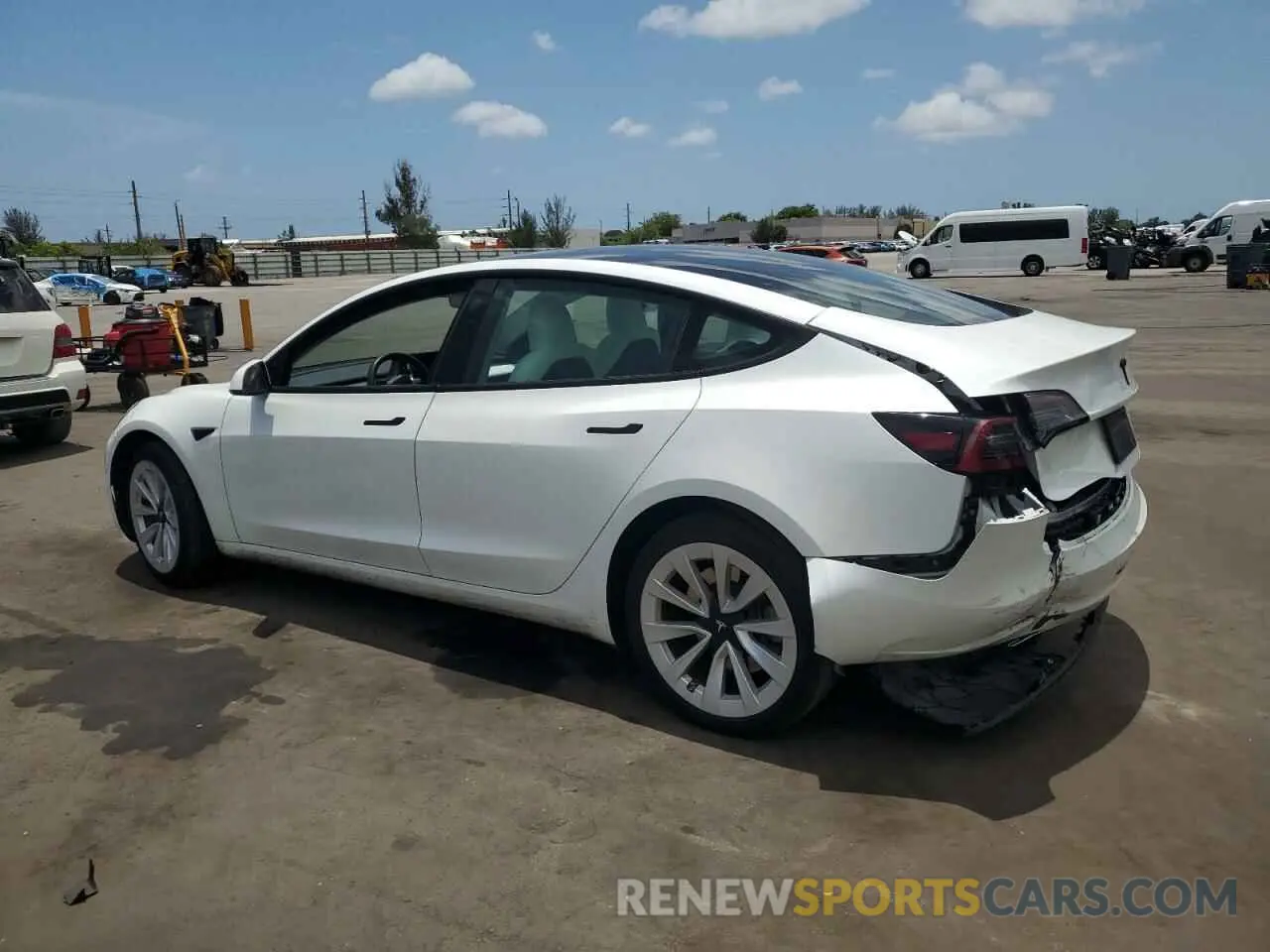 2 Фотография поврежденного автомобиля 5YJ3E1EA5PF580945 TESLA MODEL 3 2023