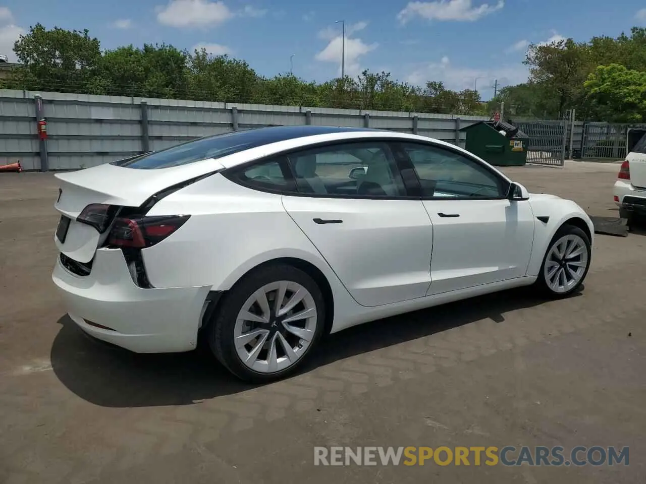 3 Фотография поврежденного автомобиля 5YJ3E1EA5PF580945 TESLA MODEL 3 2023