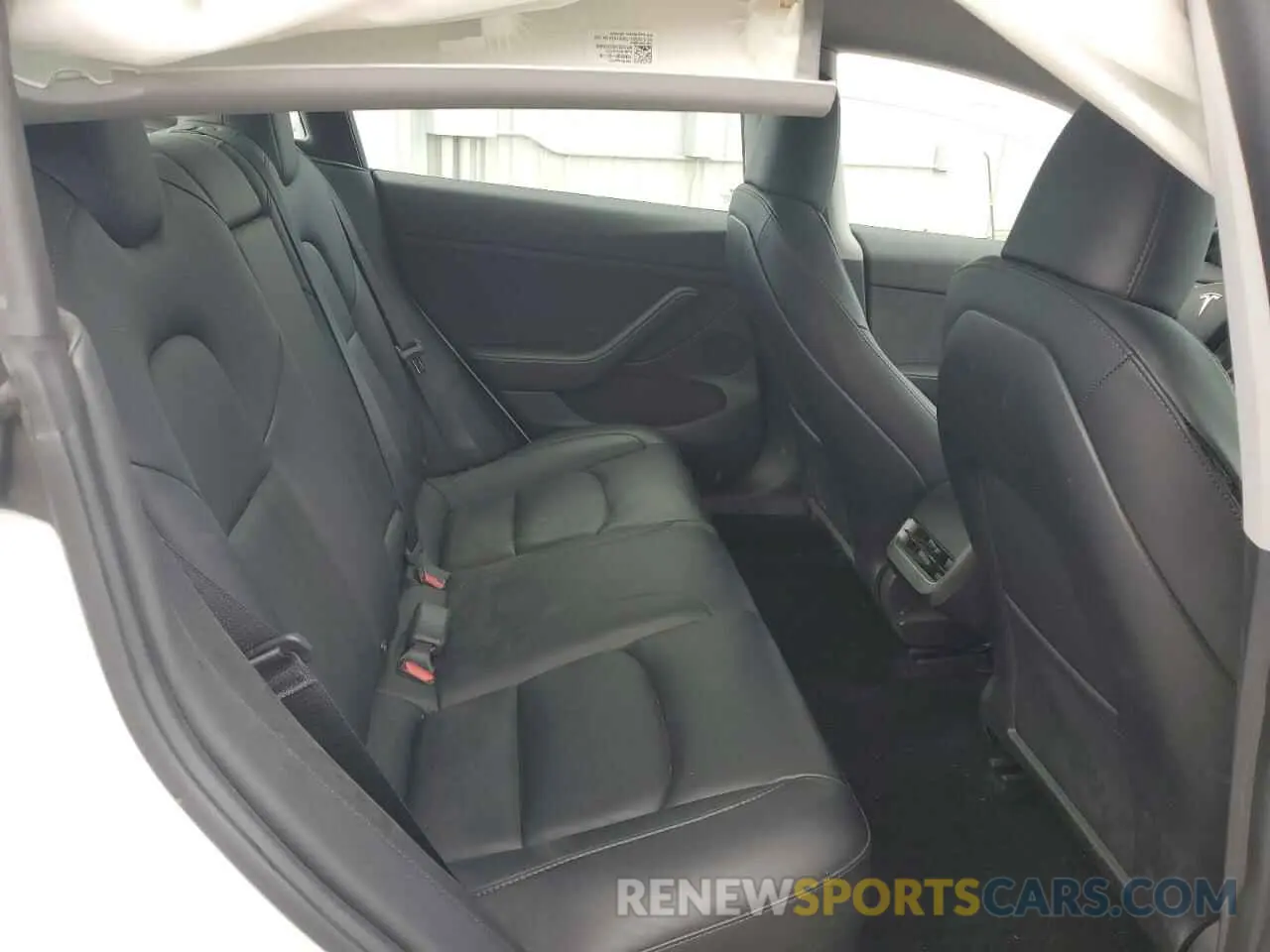 10 Photograph of a damaged car 5YJ3E1EA5PF603236 TESLA MODEL 3 2023