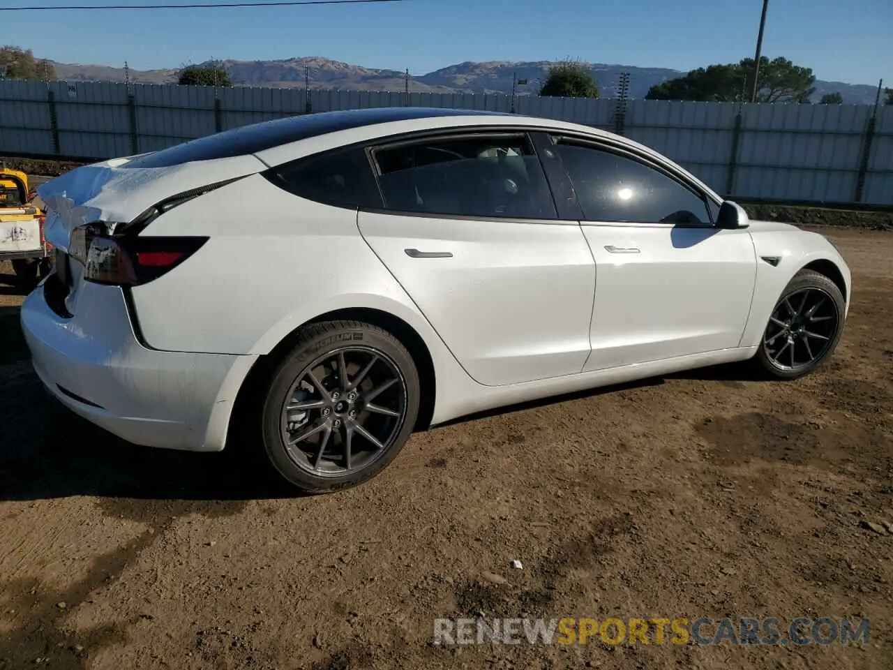 3 Photograph of a damaged car 5YJ3E1EA5PF620862 TESLA MODEL 3 2023